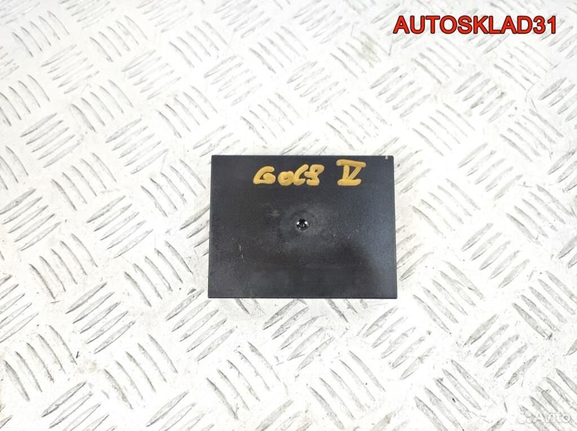 Блок комфорта Volkswagen Golf Plus 1K0959433BT, 1700 рублей, Дубовое