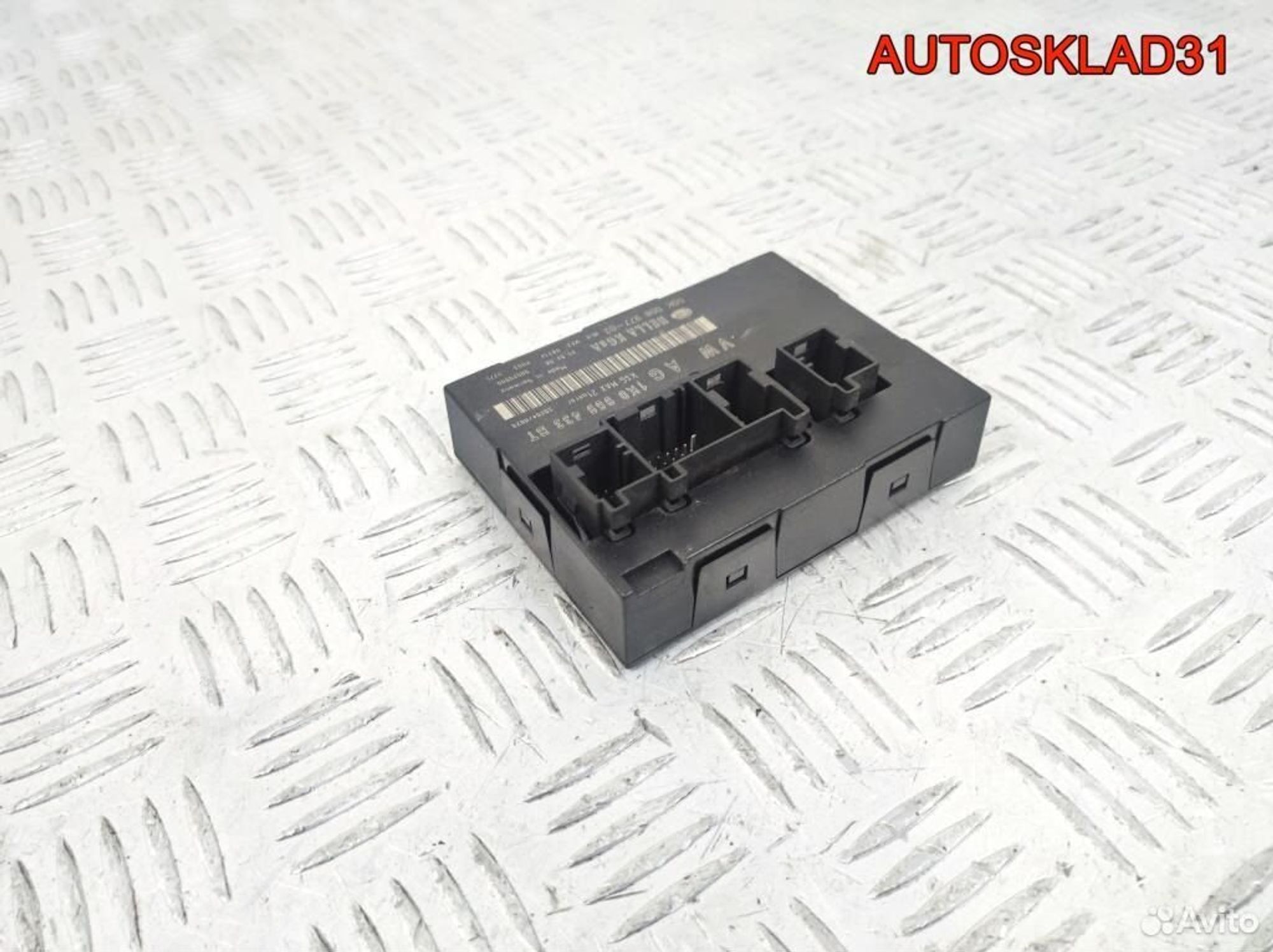 Блок комфорта Volkswagen Golf Plus 1K0959433BT, 1700 рублей, Дубовое