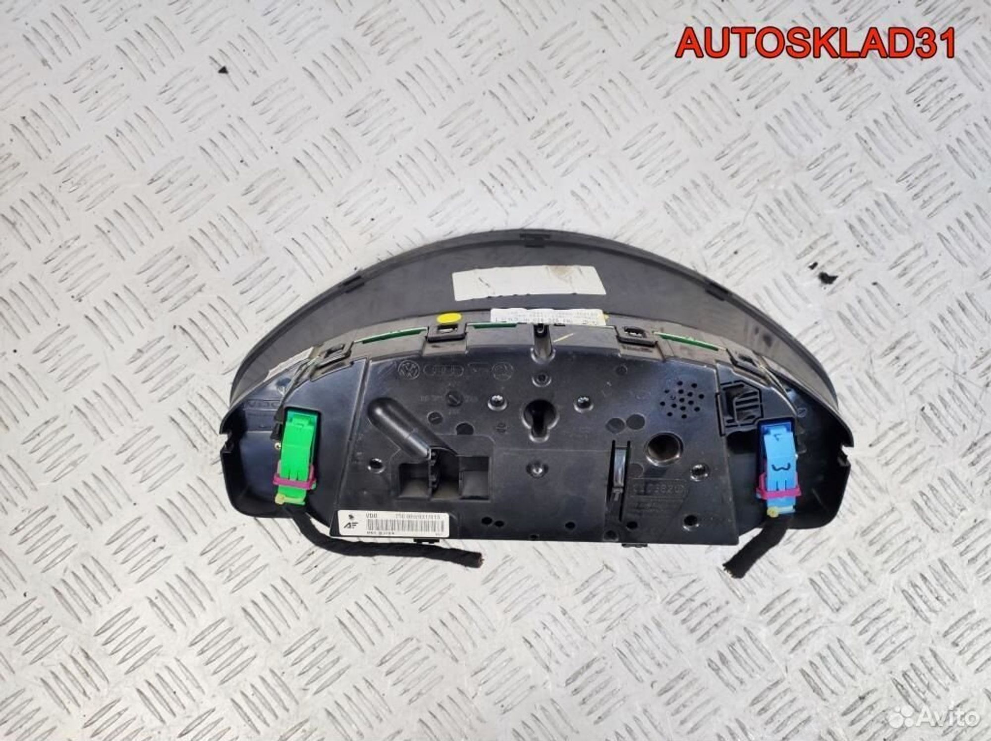 Панель приборов VW Sharan 7M3920820H 1,9 Дизель, 4100 рублей, Дубовое