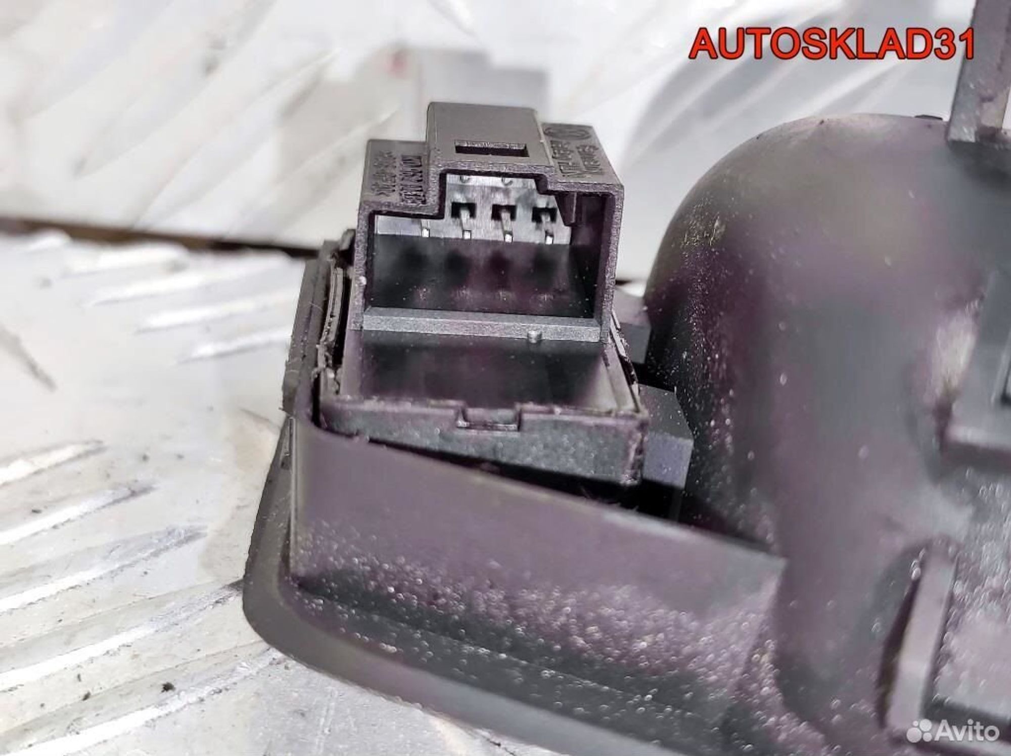 Ручка двери передней внутренняя левая VW Golf 5, 1100 рублей, Дубовое