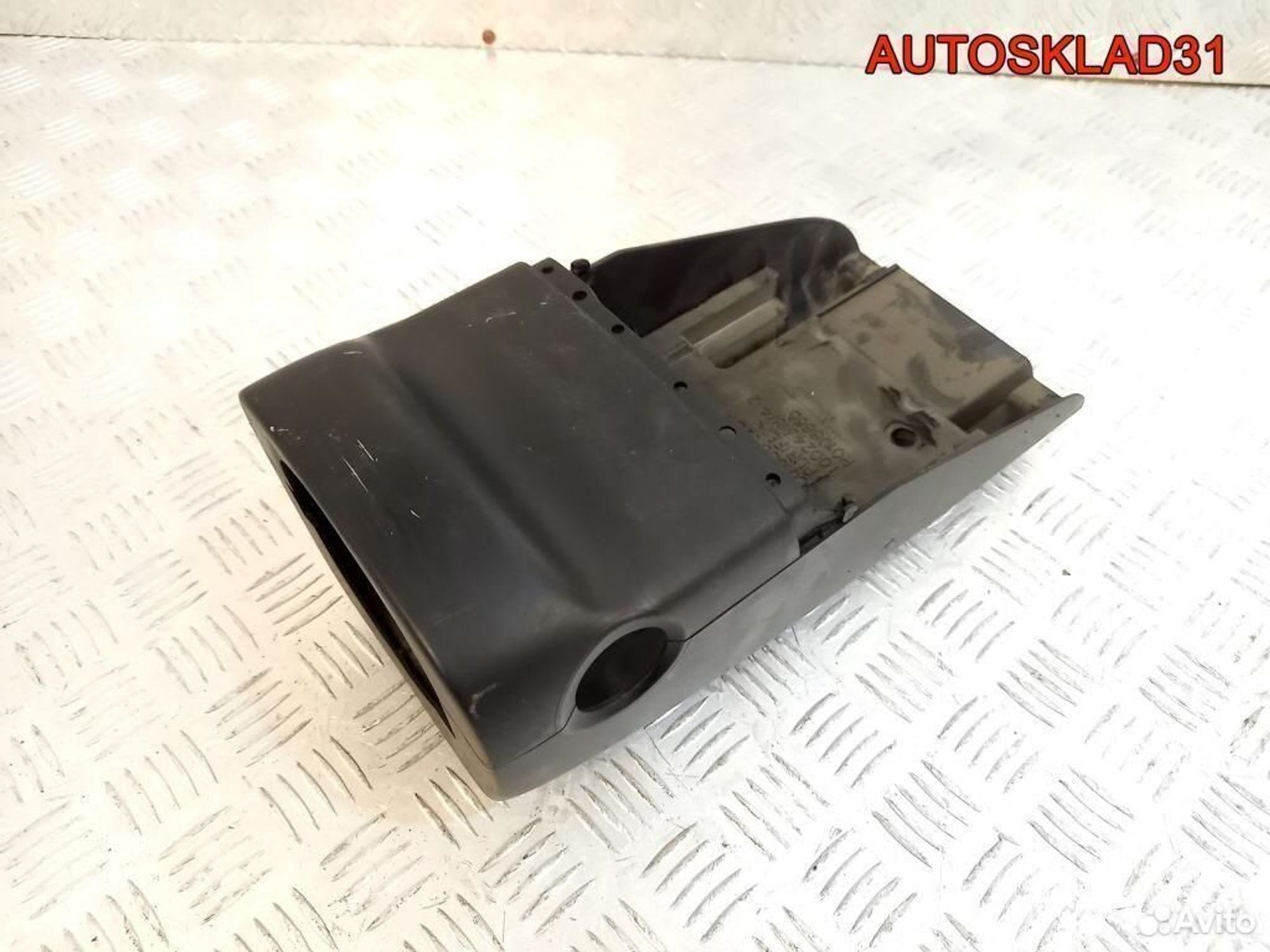 Кожух рулевой колонки VW Passat B6 3C0858560D, 1200 рублей, Дубовое