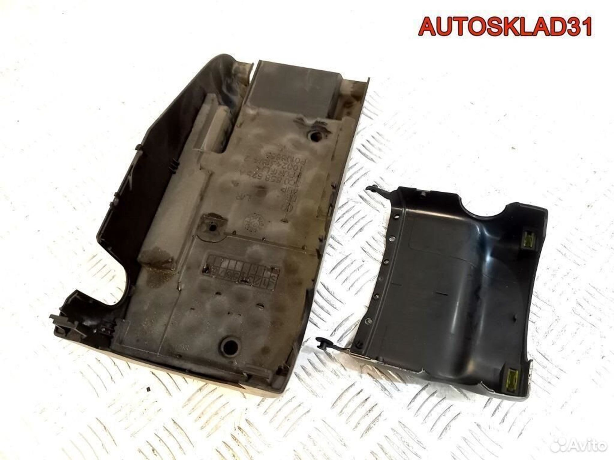 Кожух рулевой колонки VW Passat B6 3C0858560D, 1200 рублей, Дубовое