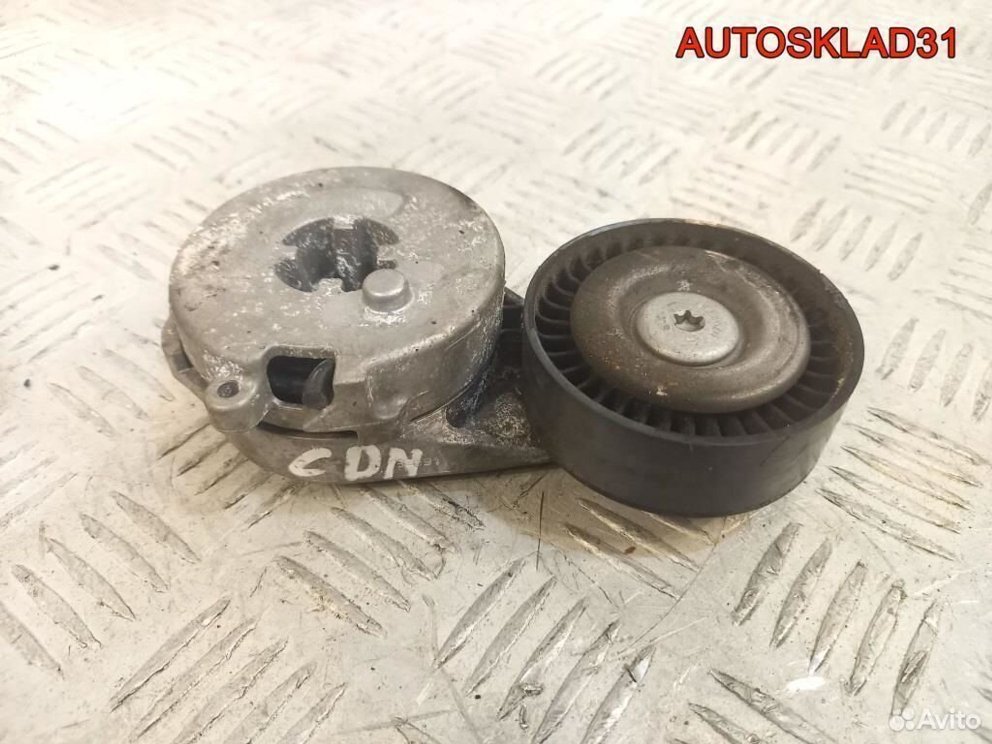 Натяжитель ремня Audi Q5 8R 2,0 CDN 06H903133F, 500 рублей, Дубовое