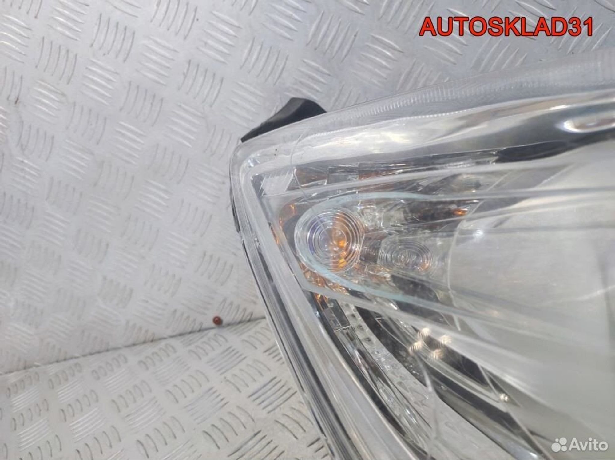 Фара правая Ford C-Max AM5113W029AF, 12200 рублей, Дубовое