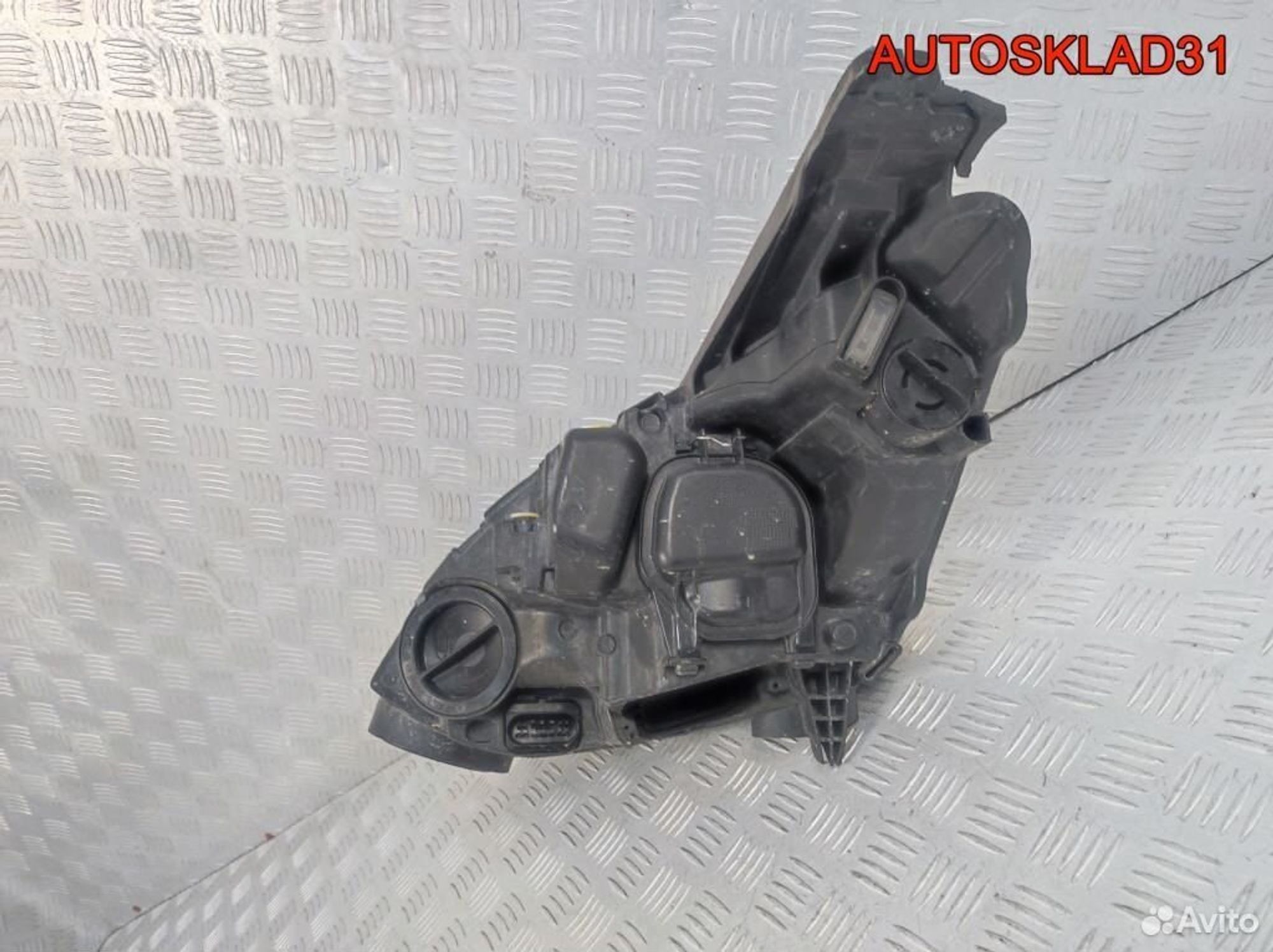 Фара правая Ford C-Max AM5113W029AF, 12200 рублей, Дубовое