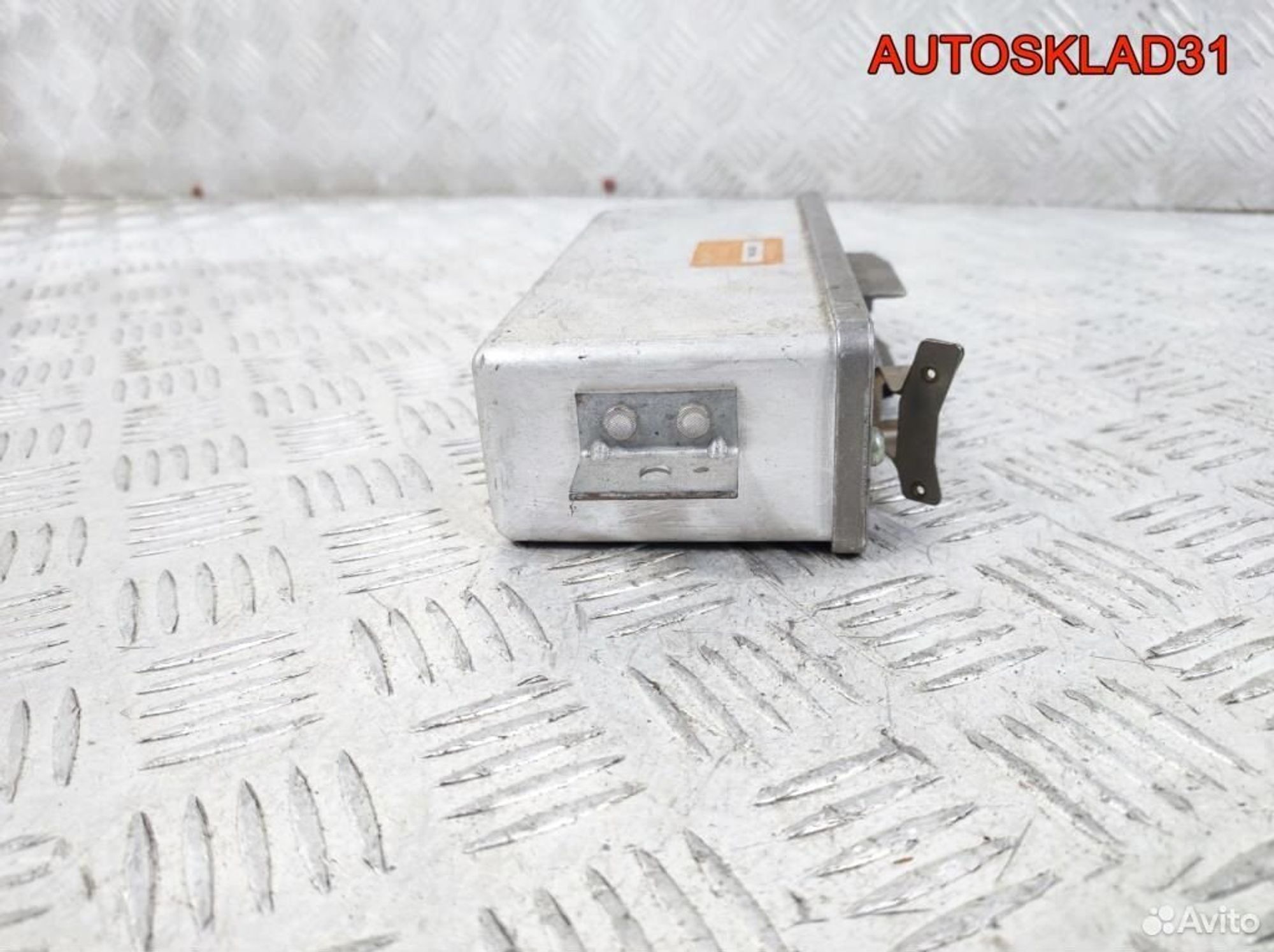 Блок управления ABS Audi 100 C4 443907379C, 1100 рублей, Дубовое