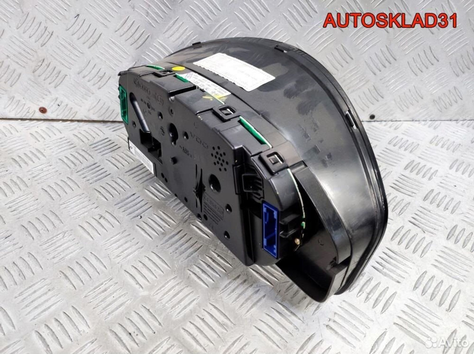 Панель приборов Seat Alhambra 7M7920800J Дизель, 3300 рублей, Дубовое