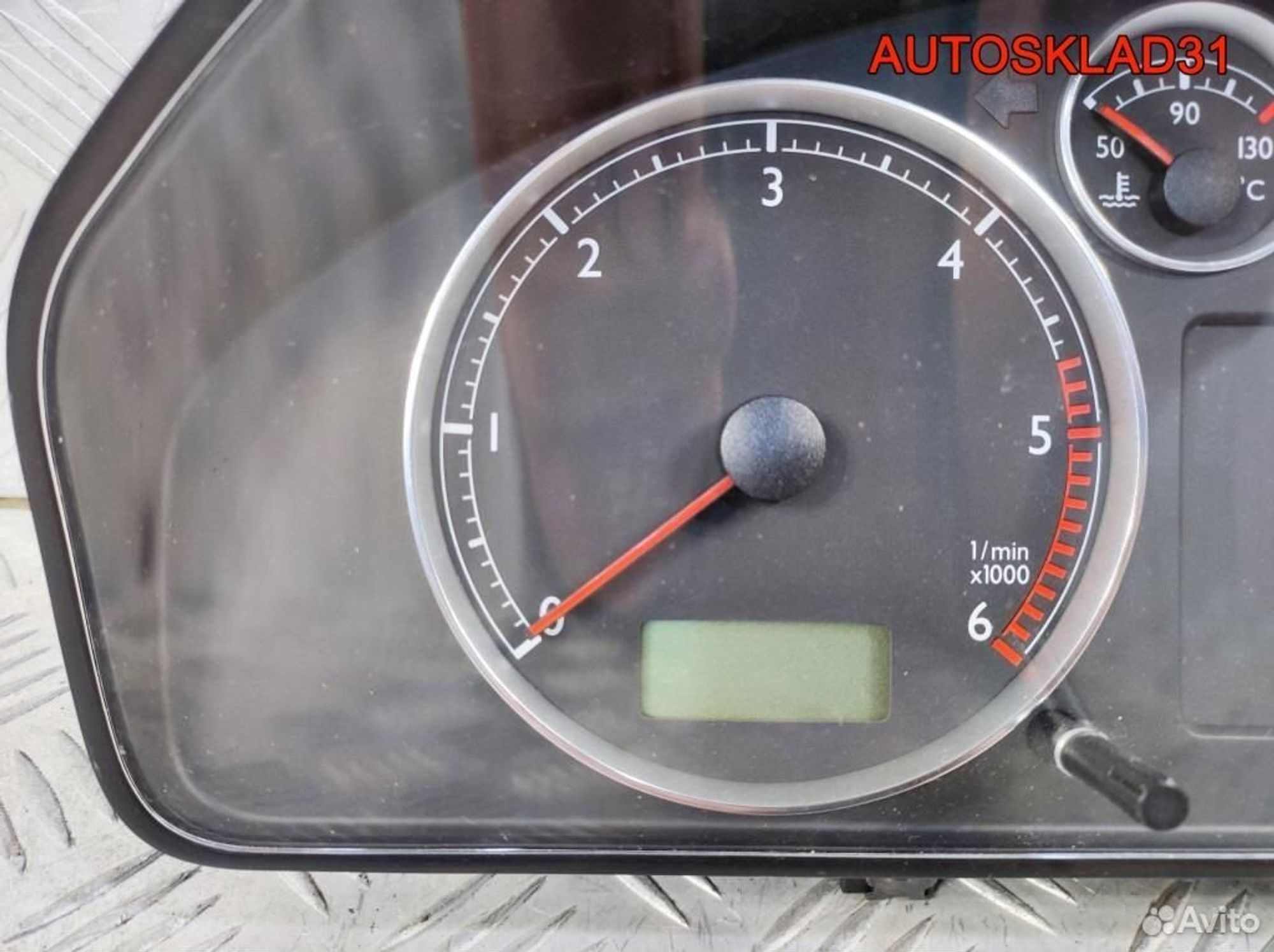 Панель приборов Seat Alhambra 7M7920800J Дизель, 3300 рублей, Дубовое