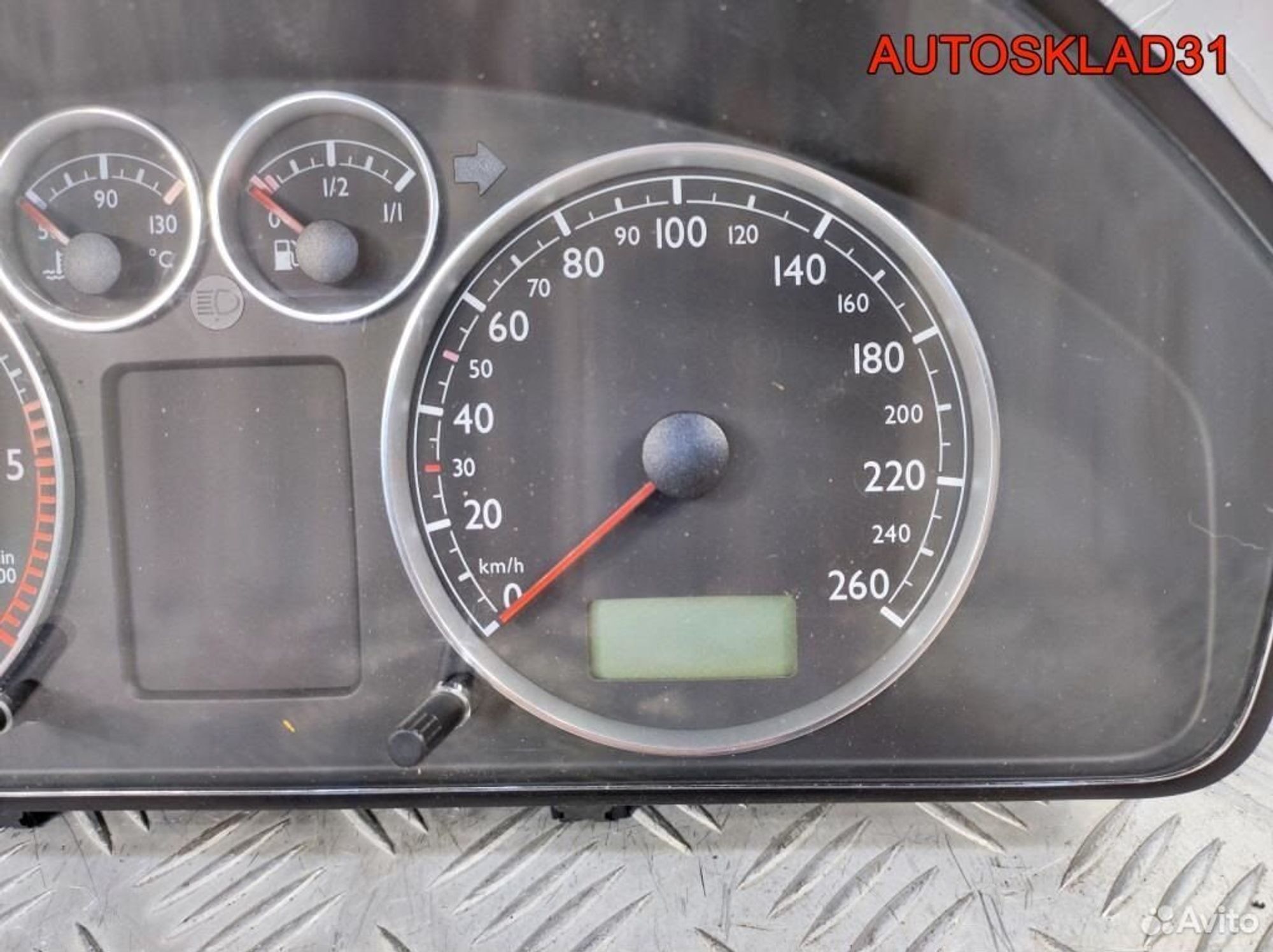 Панель приборов Seat Alhambra 7M7920800J Дизель, 3300 рублей, Дубовое