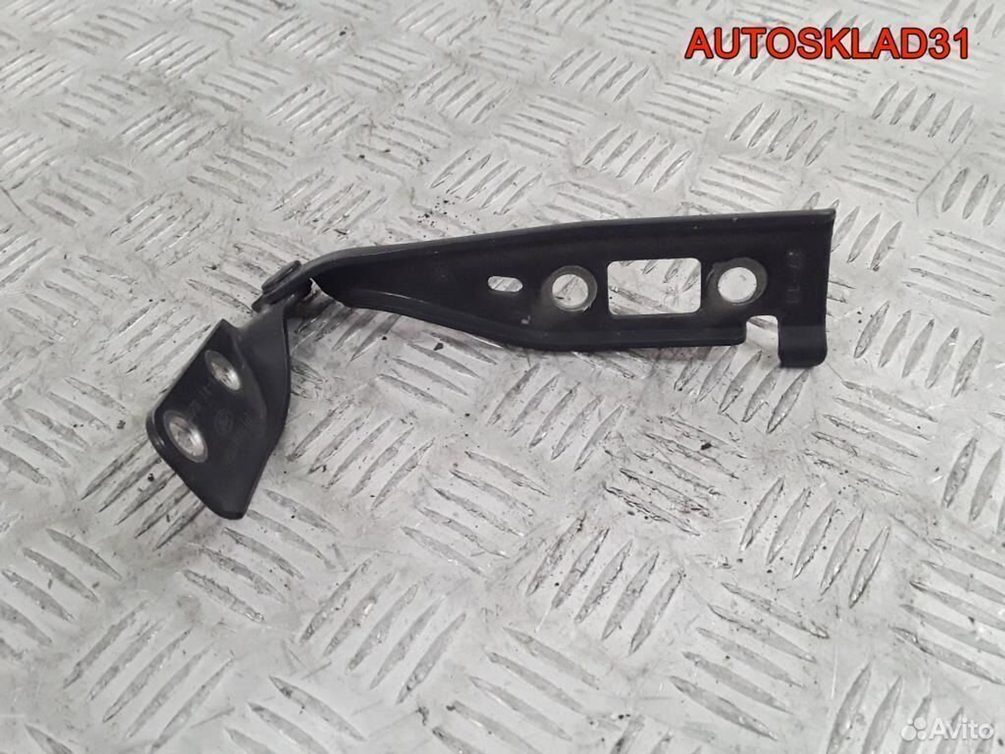 Петля капота правая Ford Fusion 2S6116800BA, 1100 рублей, Дубовое