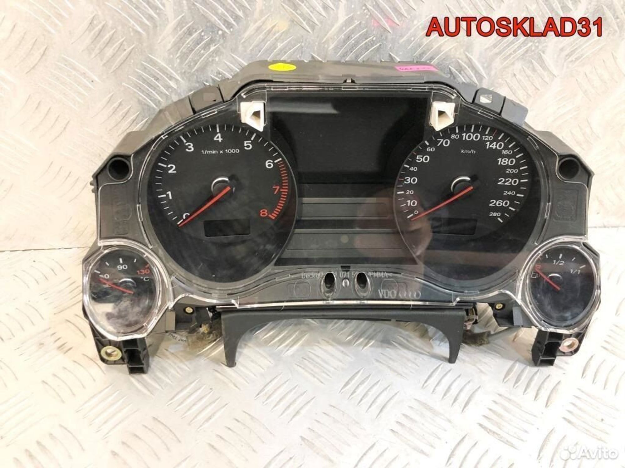 Панель приборов Audi A8 4E 6.0 BHT 4E0920930D, 9200 рублей, Дубовое