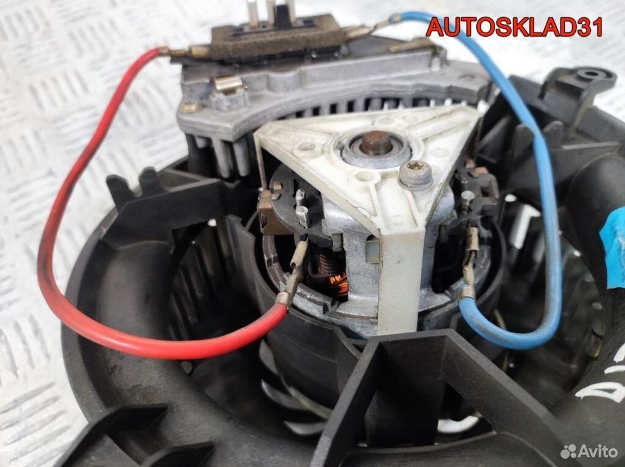 Моторчик отопителя Mercedes W210 A2108211551, 4100 рублей, Дубовое