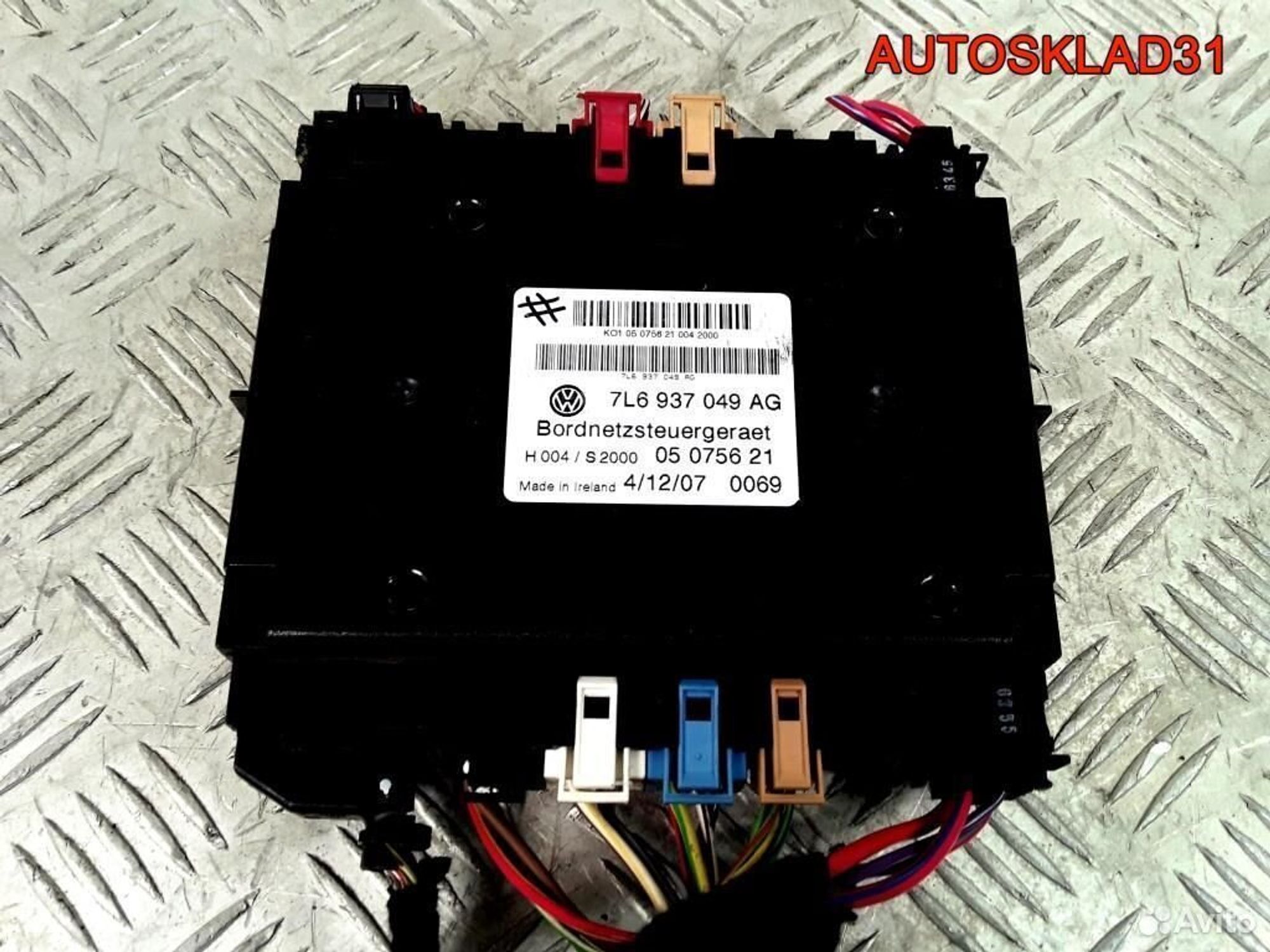 Блок управления бортовой сетью Туарег 7L6937049AG, 3600 рублей, Дубовое