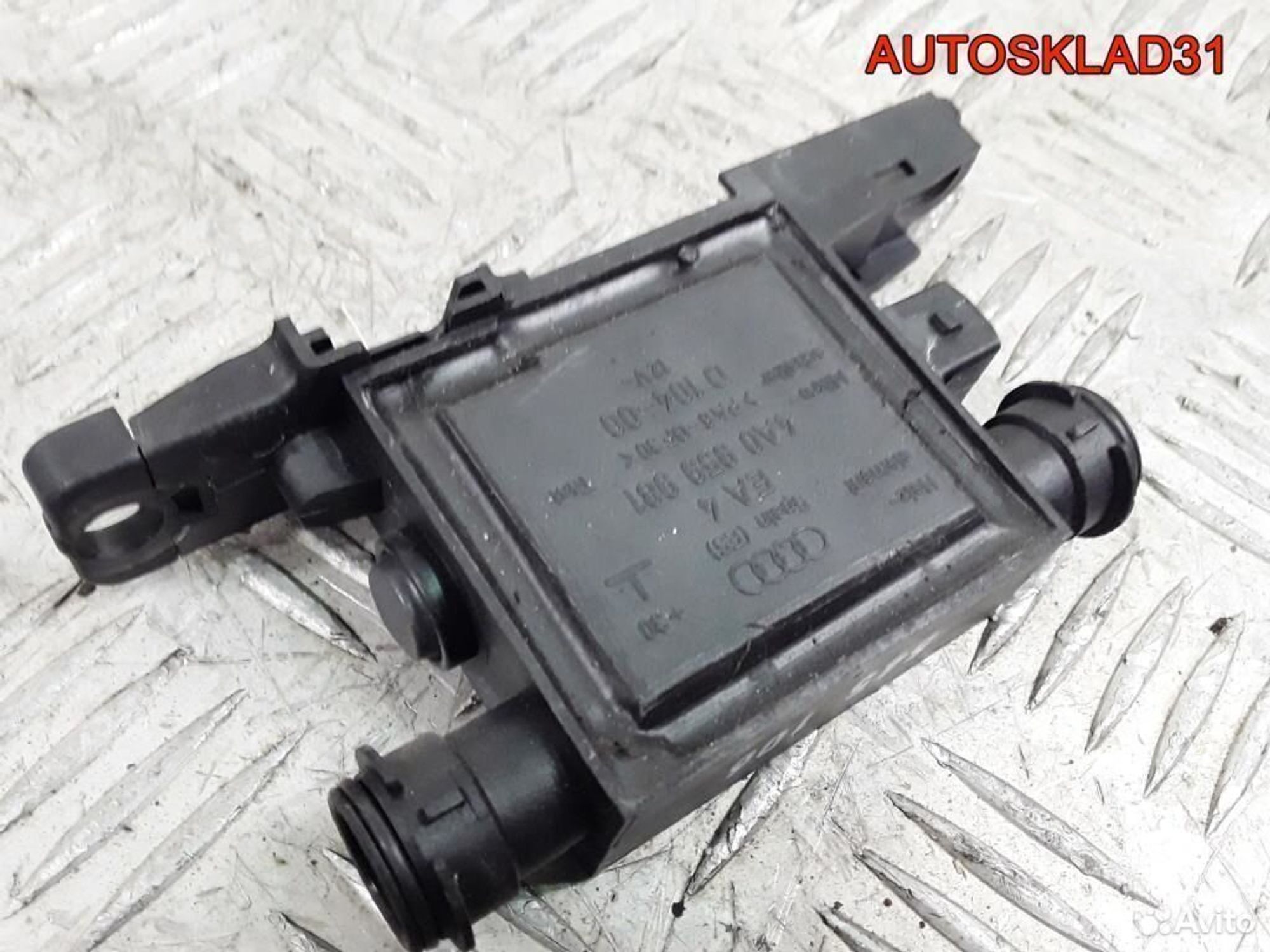 Реле обогрева личинок замка Audi A6 C5 4A0959981, 1000 рублей, Дубовое