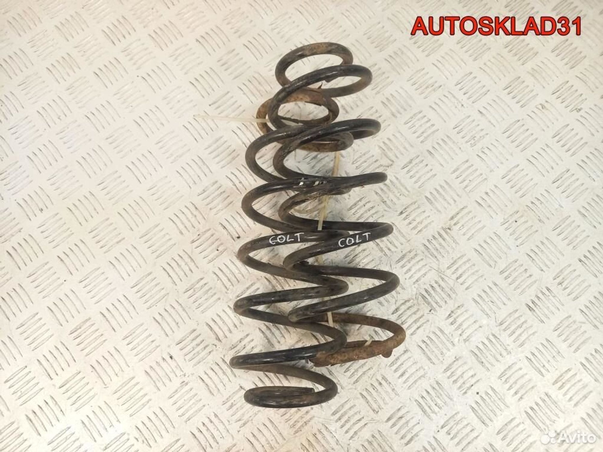 Пружина задняя Mitsubishi Colt Z3 MN125797, 900 рублей, Дубовое