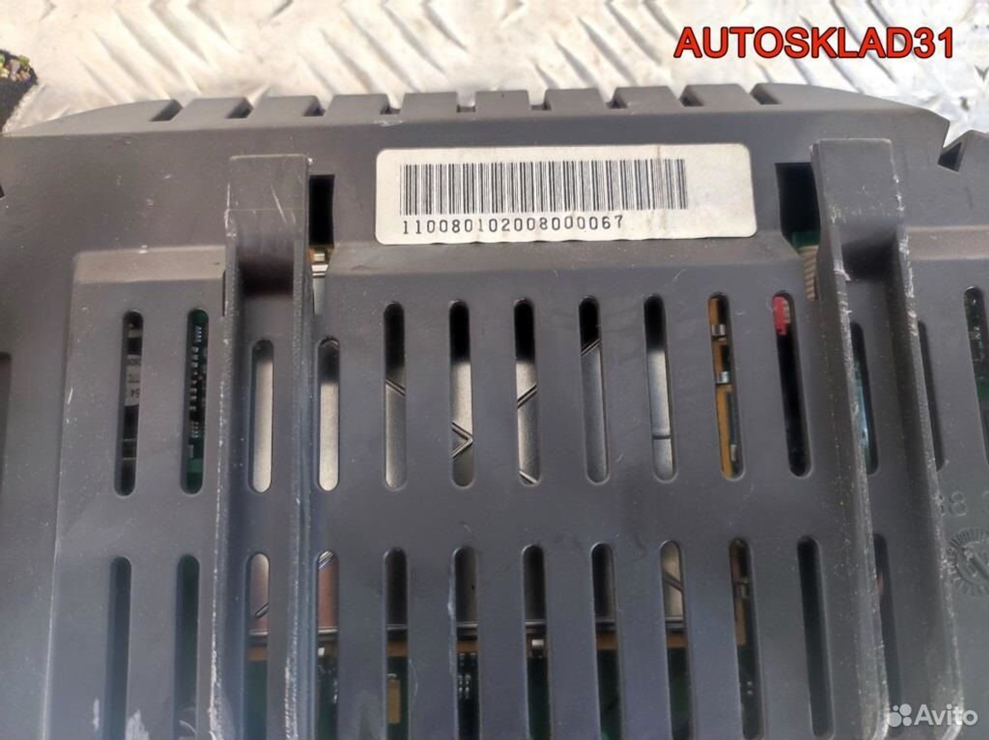 Панель приборов Audi A8 D3 4E0920930F Дизель, 20300 рублей, Дубовое