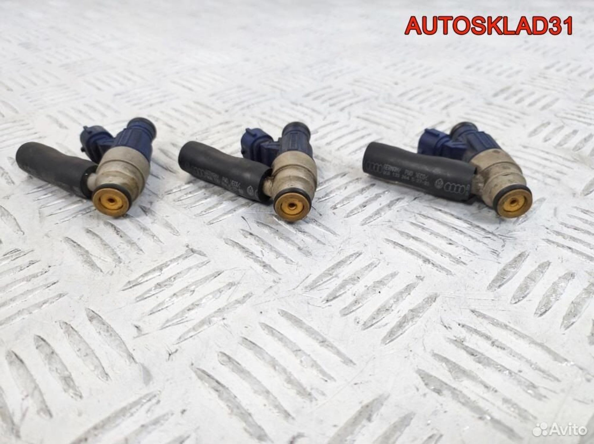 Форсунка инжекторная VW Golf 4 2,0 AZJ 06A906031AC, 1100 рублей, Дубовое