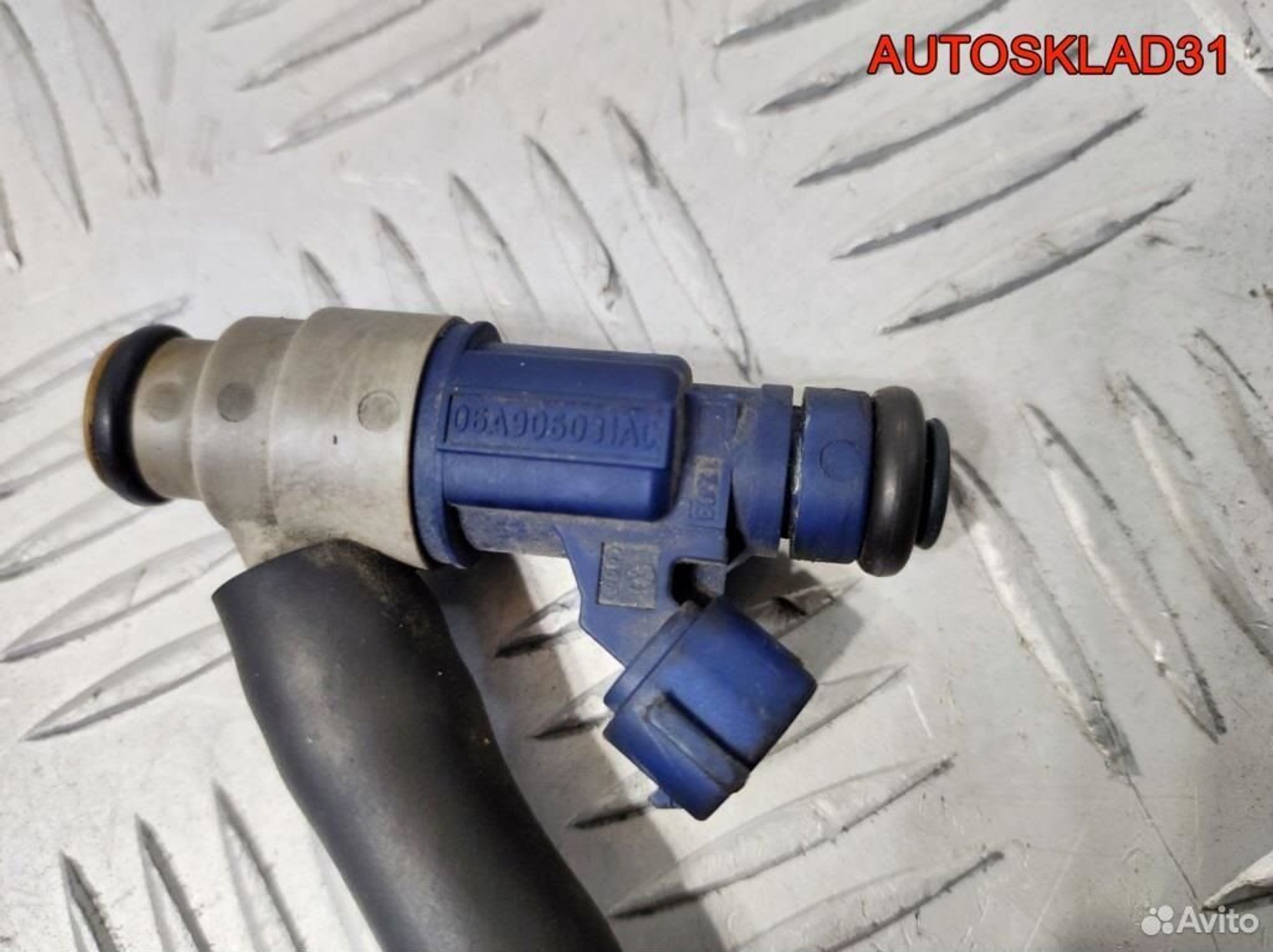 Форсунка инжекторная VW Golf 4 2,0 AZJ 06A906031AC, 1100 рублей, Дубовое