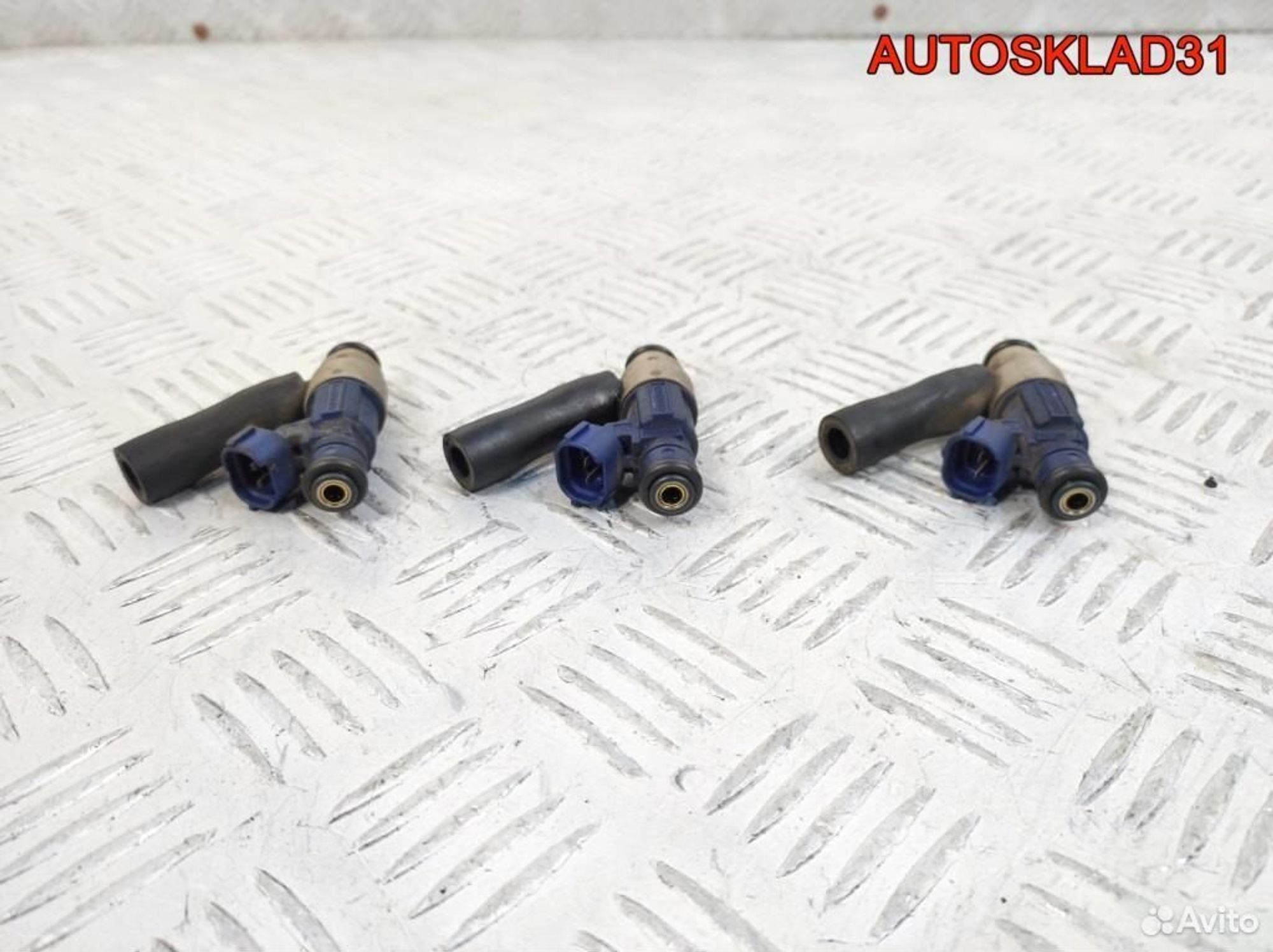 Форсунка инжекторная VW Golf 4 2,0 AZJ 06A906031AC, 1100 рублей, Дубовое