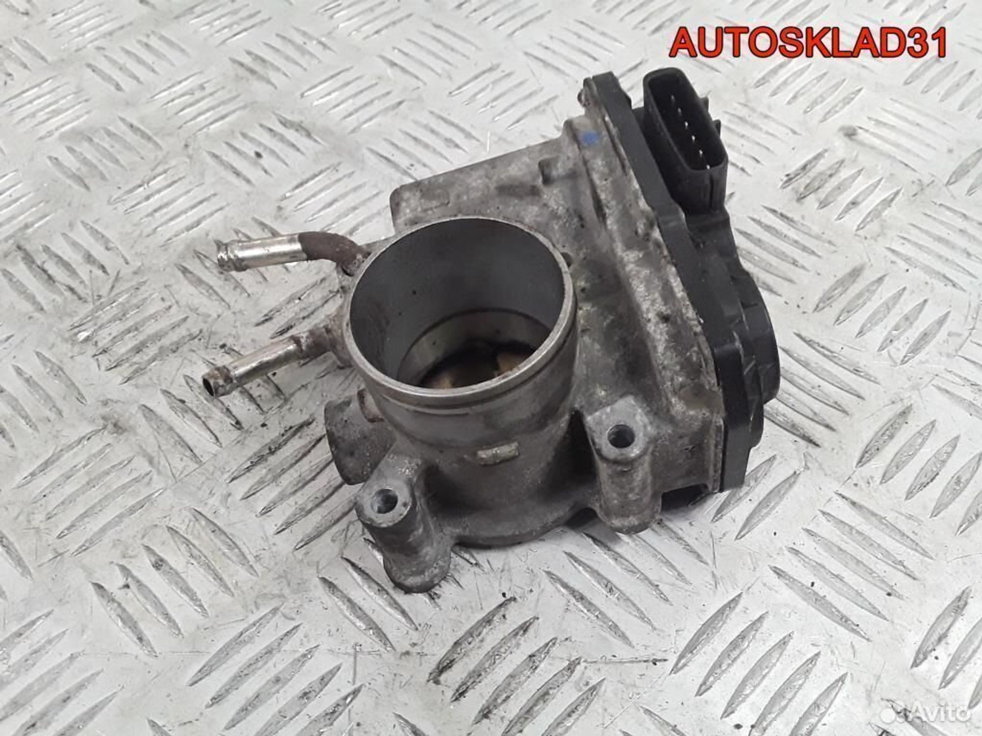 Заслонка дроссельная Mitsubishi Colt Z3 MN191145, 2900 рублей, Дубовое