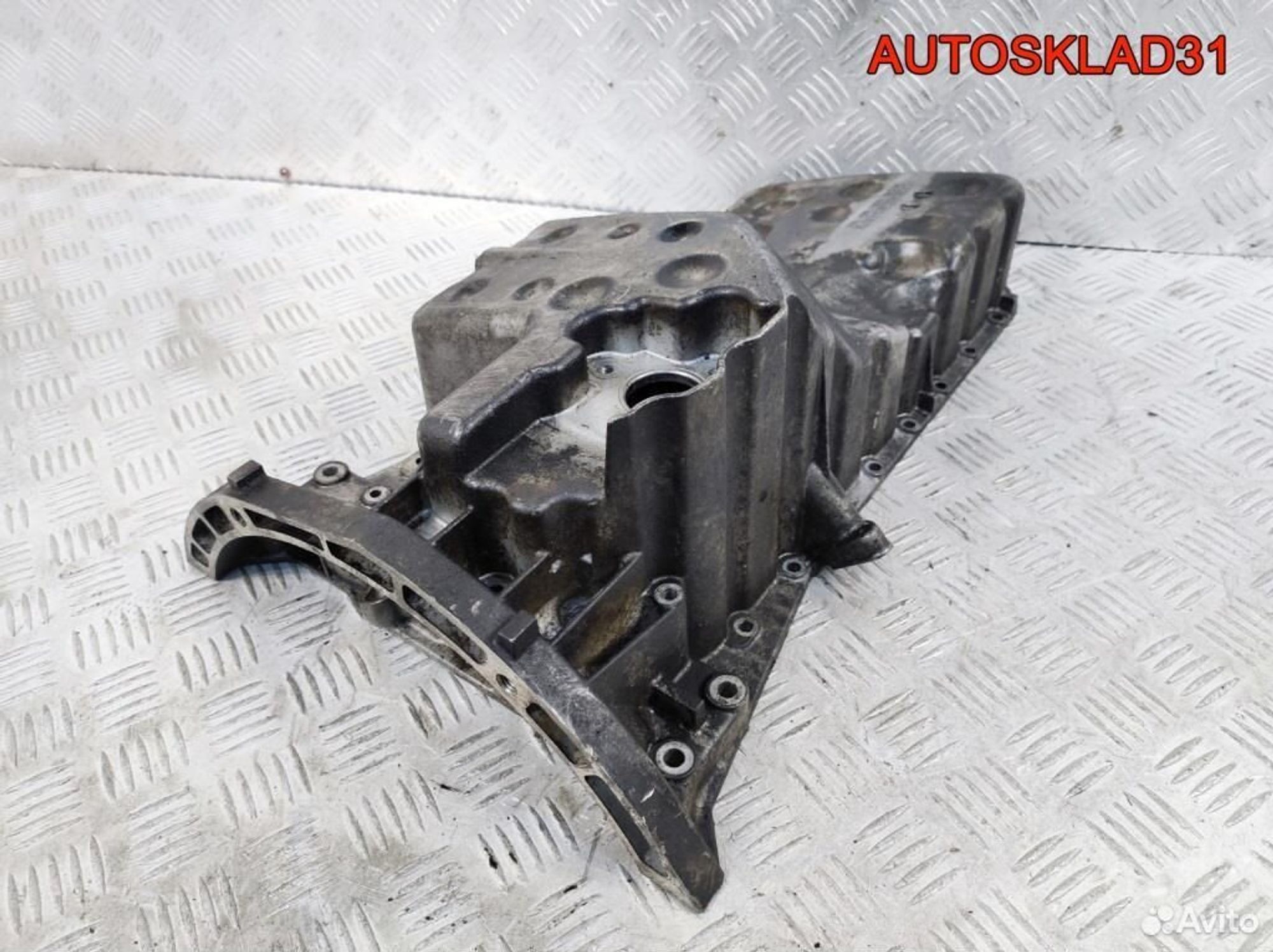 Поддон масляный двигателя Mercedes W203 6110140602, 1700 рублей, Дубовое