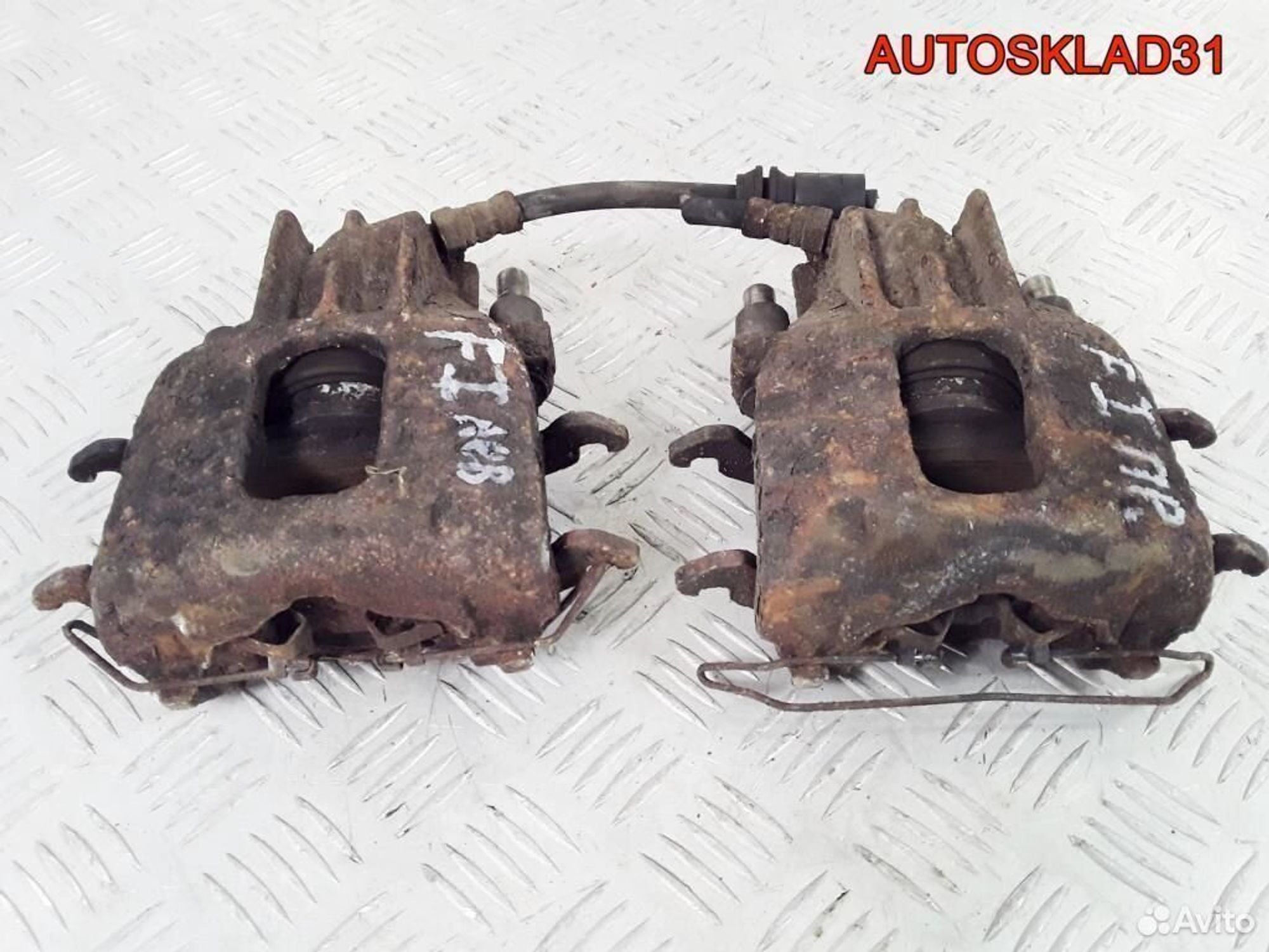 Суппорт тормозной передний Ford Focus 11478514, 2100 рублей, Дубовое