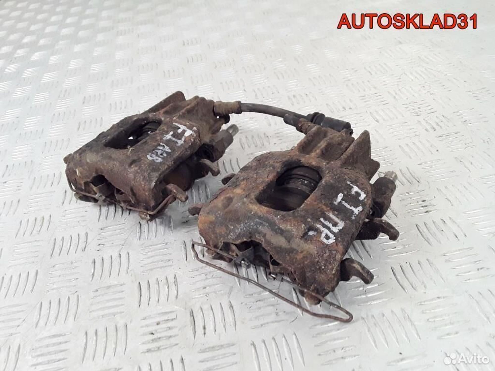 Суппорт тормозной передний Ford Focus 11478514, 2100 рублей, Дубовое