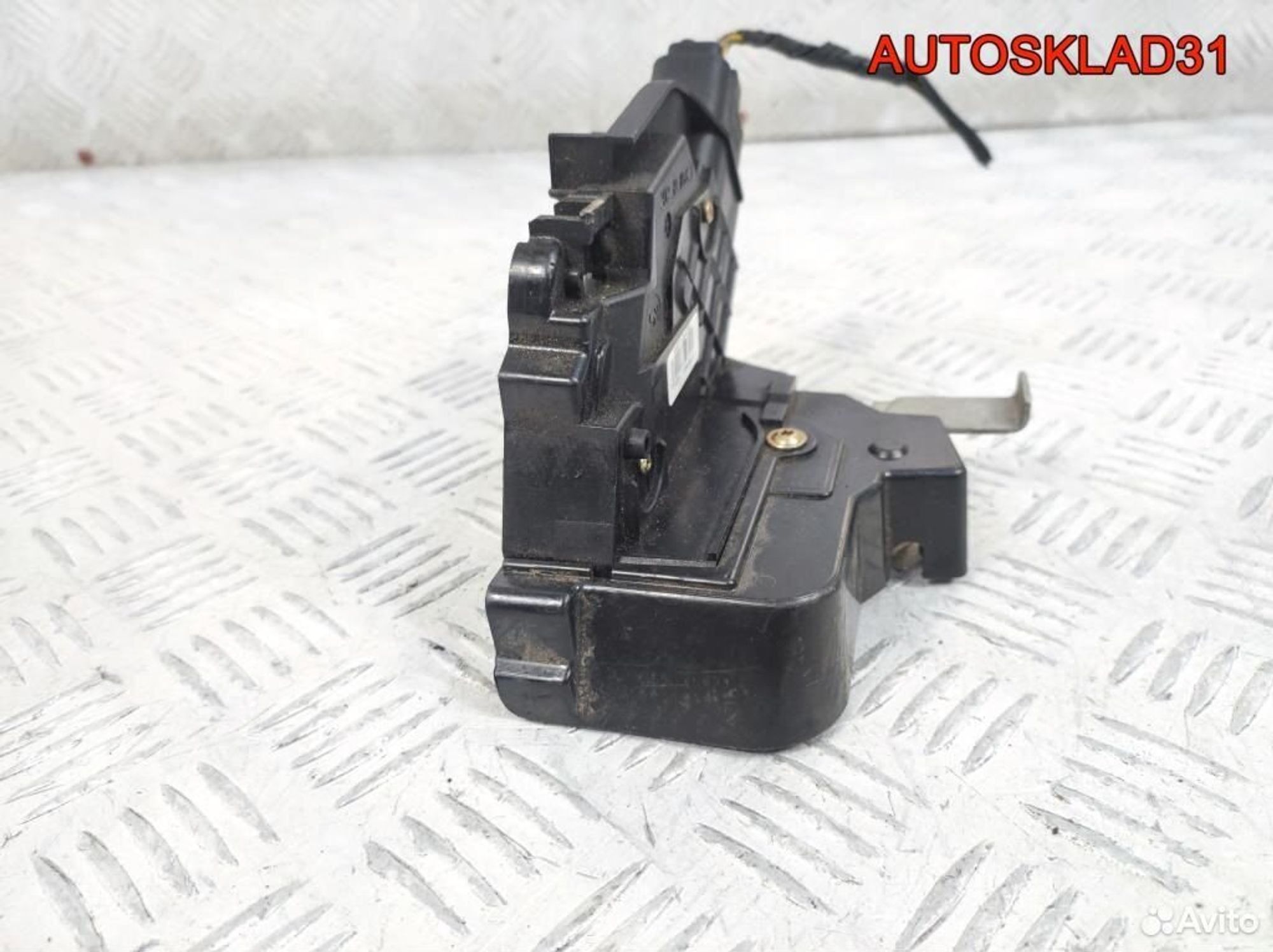 Замок двери задней правой Ford Focus 4M5AA26412BC, 2300 рублей, Дубовое