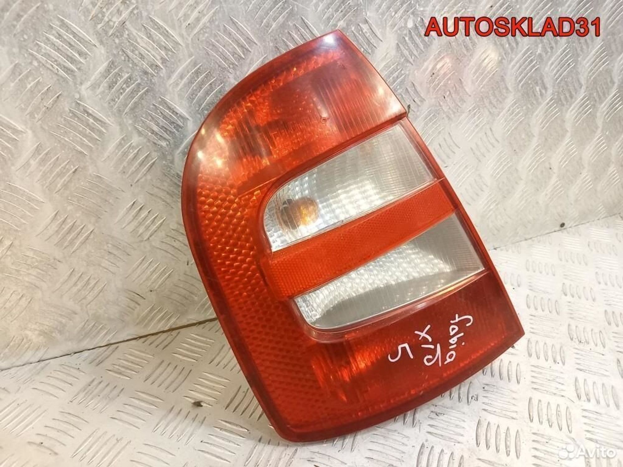 Фонарь задний левый Skoda Fabia 6Y6945095B, 2600 рублей, Дубовое