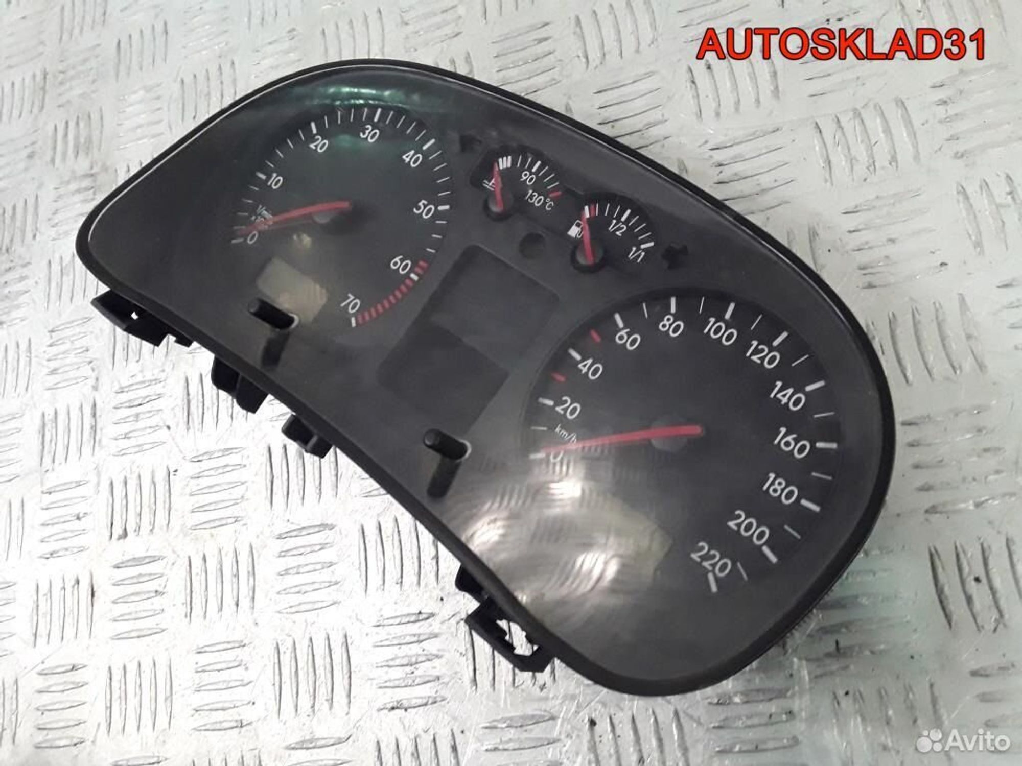 Панель приборов Volkswagen Golf 4 1J0920822, 4900 рублей, Дубовое