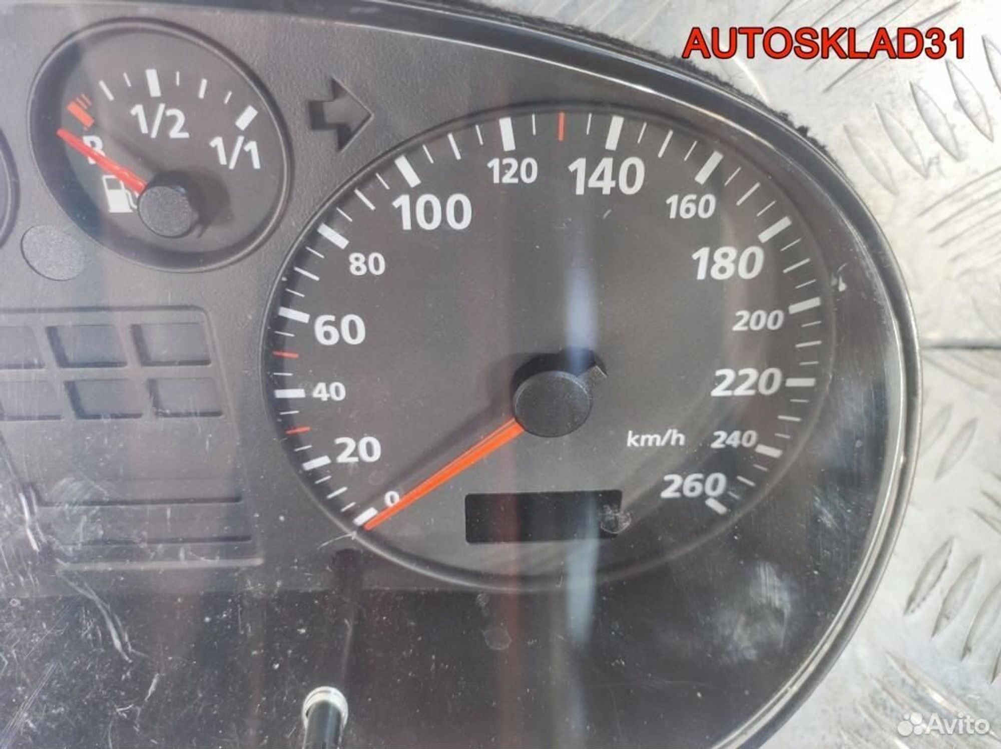 Панель приборов Audi A3 8L 8L0919860A Бензин, 3200 рублей, Дубовое
