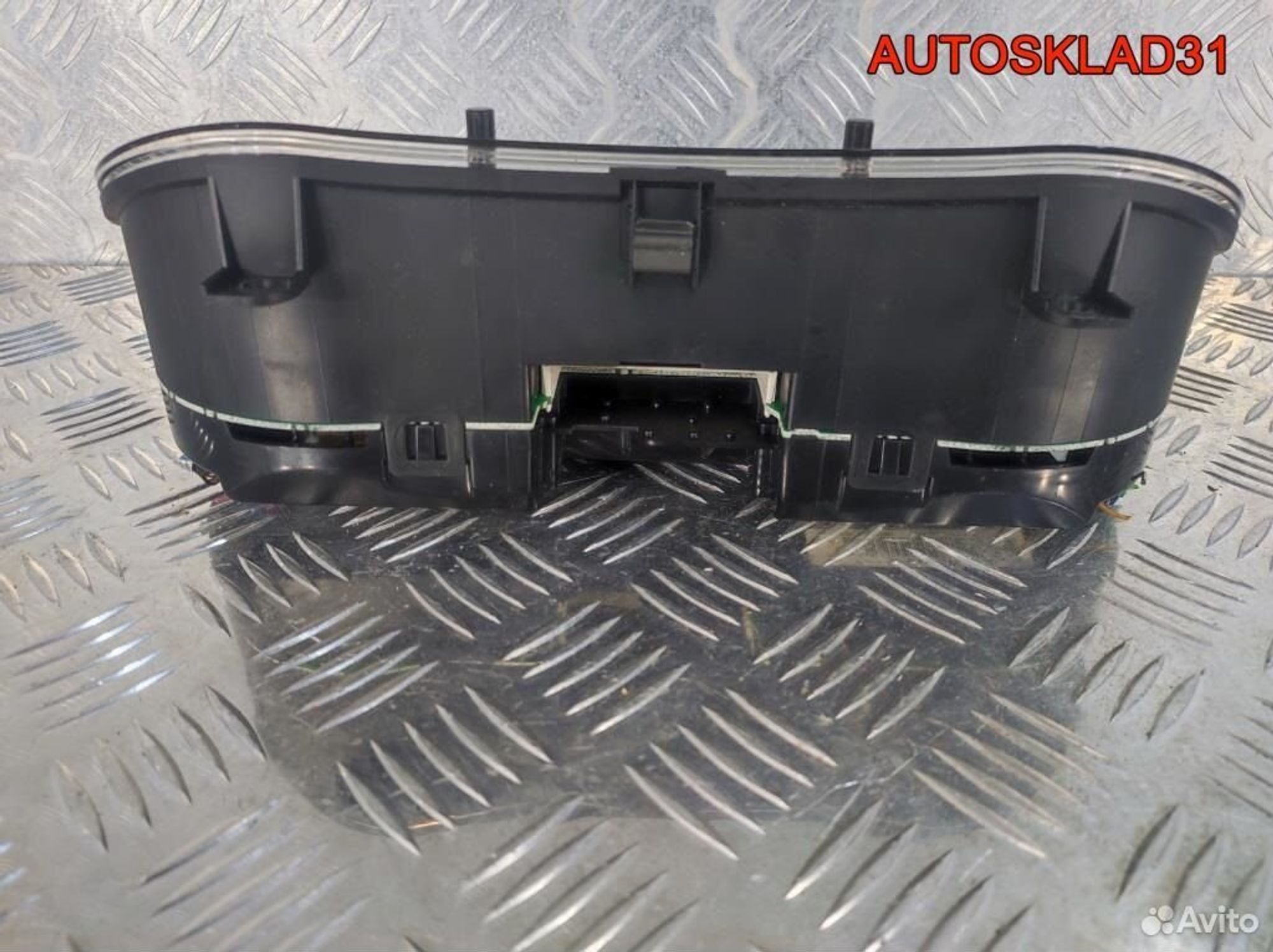 Панель приборов Audi A3 8L 8L0919860A Бензин, 3200 рублей, Дубовое