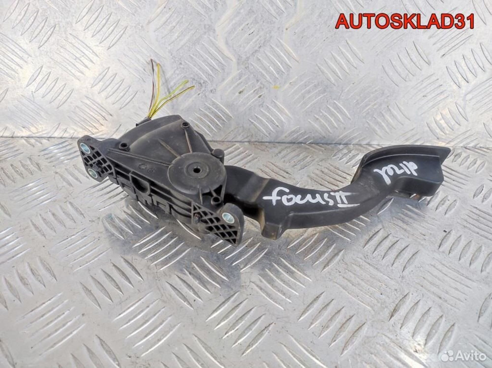 Педаль газа Ford Focus 2 4M519F836AH Дизель, 1700 рублей, Дубовое