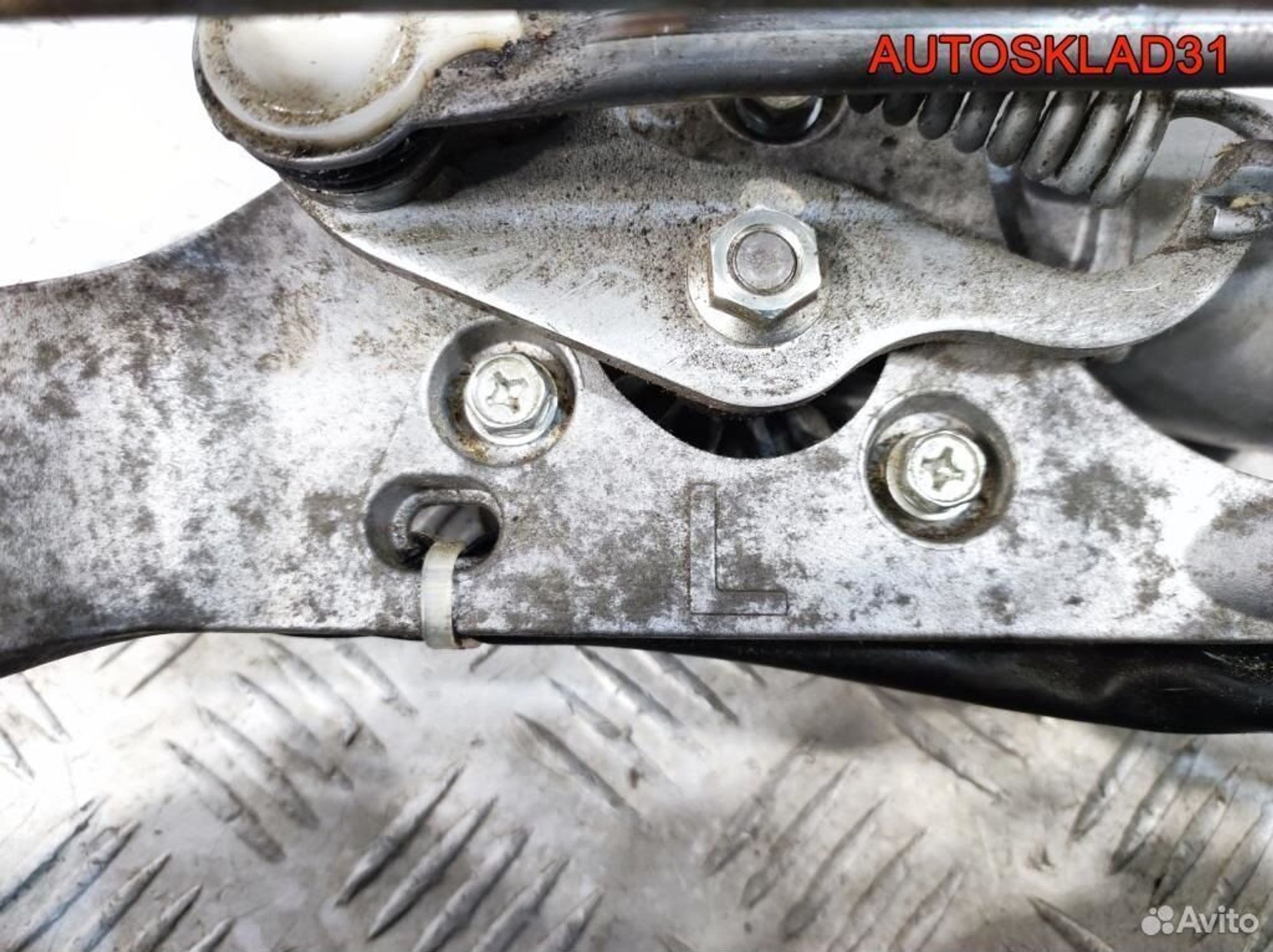 Трапеция дворников Toyota Auris E15 8515012A20, 3200 рублей, Дубовое