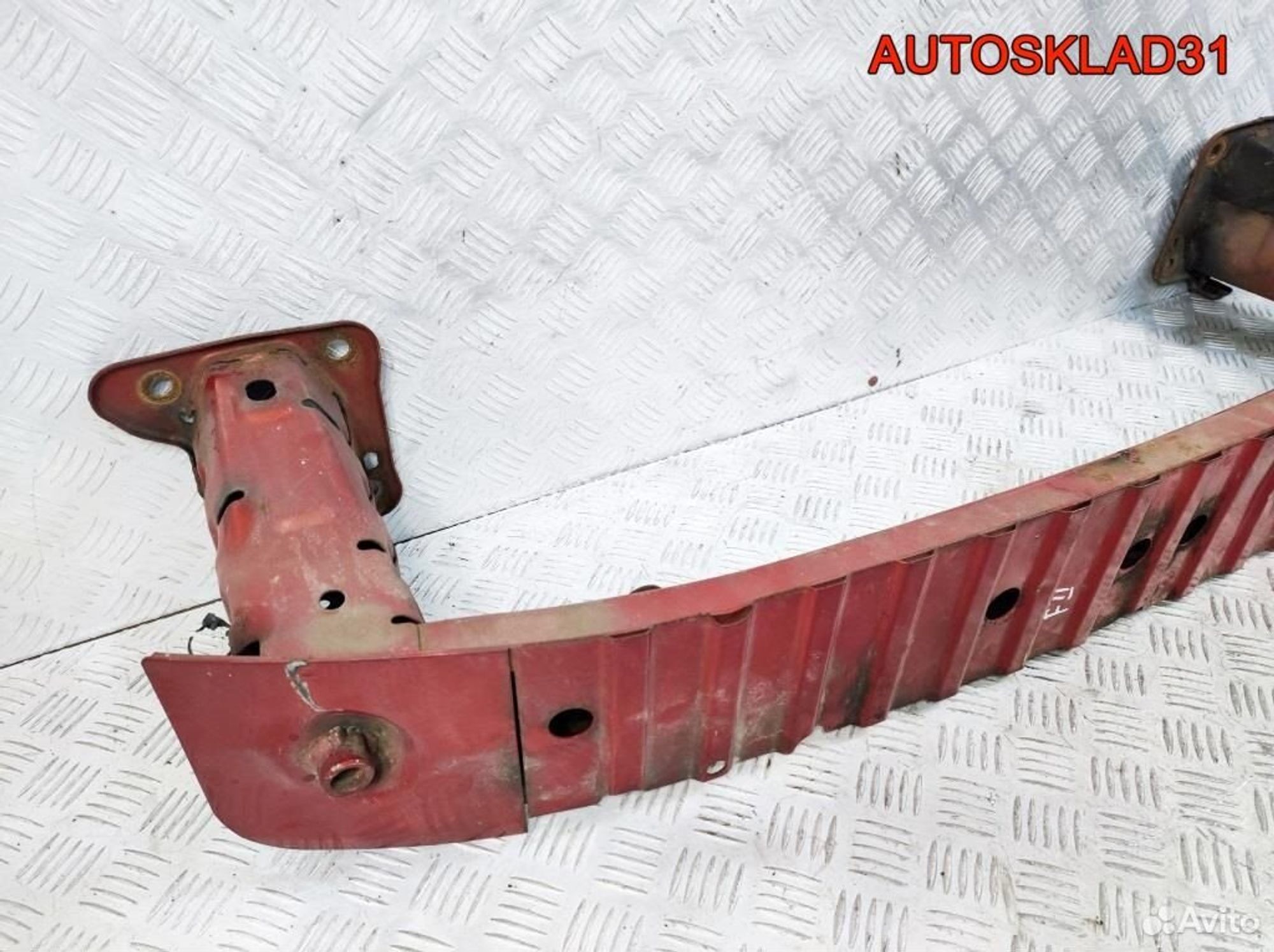 Усилитель переднего бампера Ford Focus 2 1540638, 4100 рублей, Дубовое