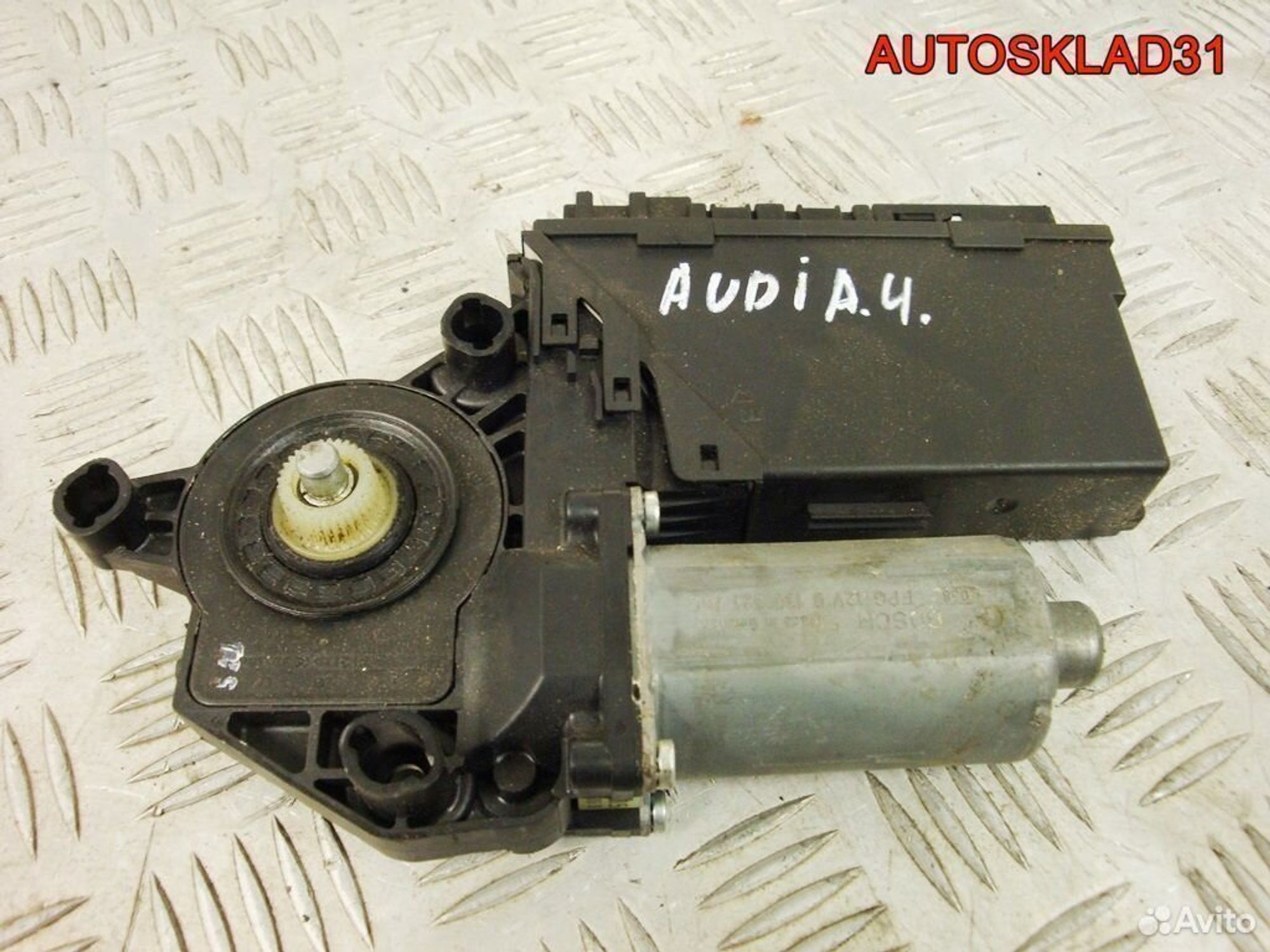 Моторчик стеклоподъёмника Audi A4 Б7 8E0959802E, 1800 рублей, Дубовое