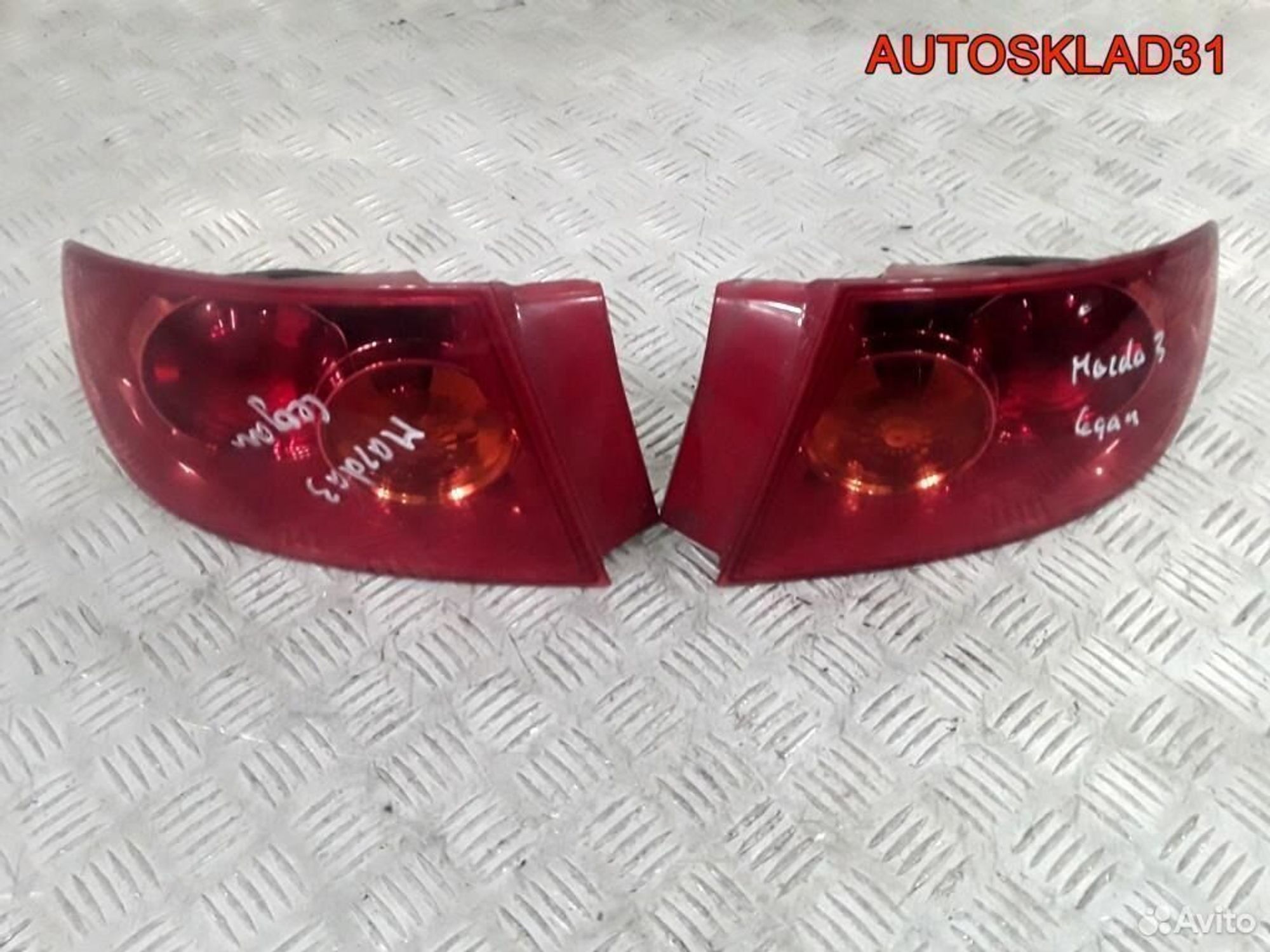 Фонарь задний наружный Mazda 3 BK bn8v51160e Седан, 2500 рублей, Дубовое