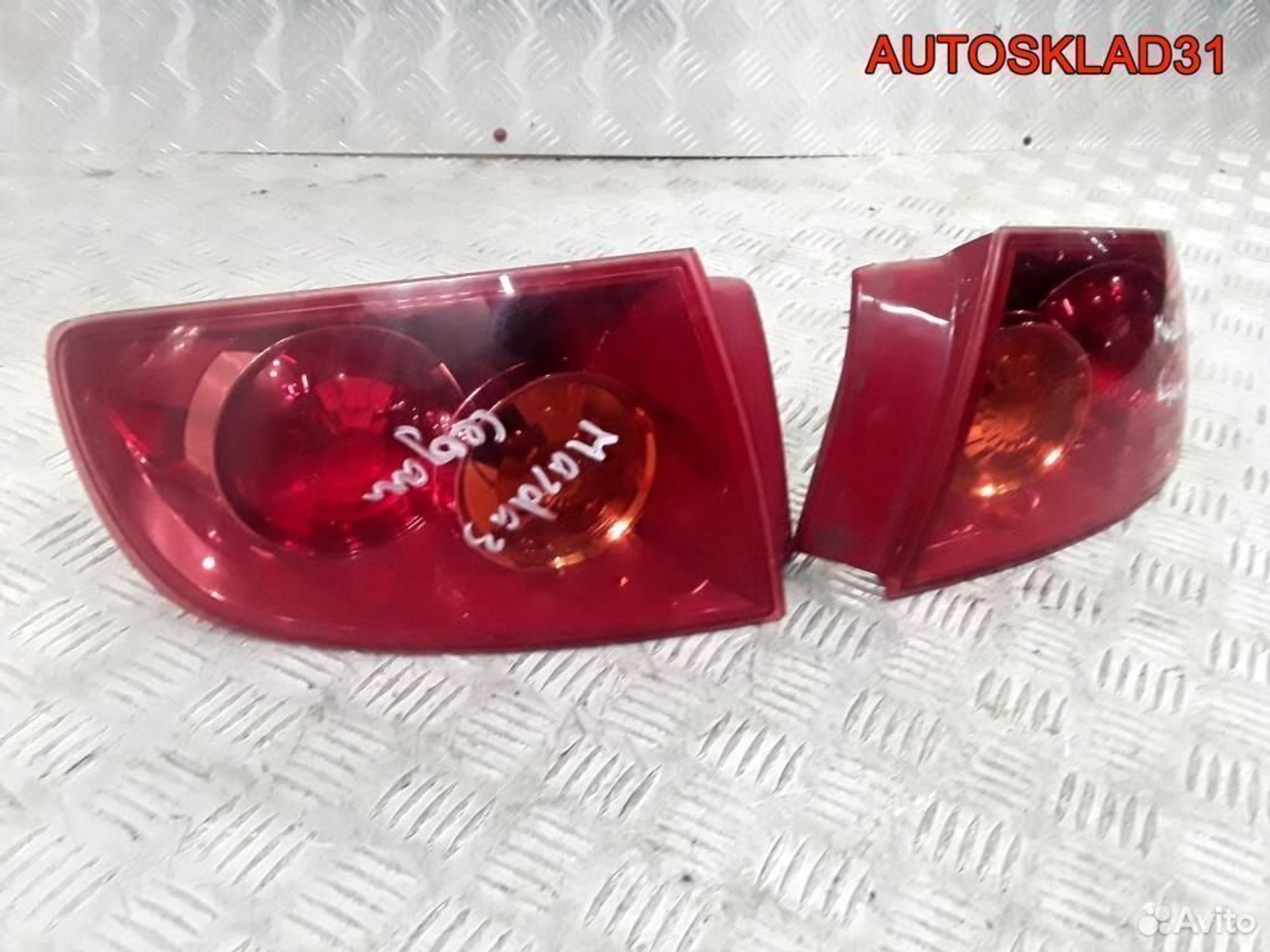 Фонарь задний наружный Mazda 3 BK bn8v51160e Седан, 2500 рублей, Дубовое