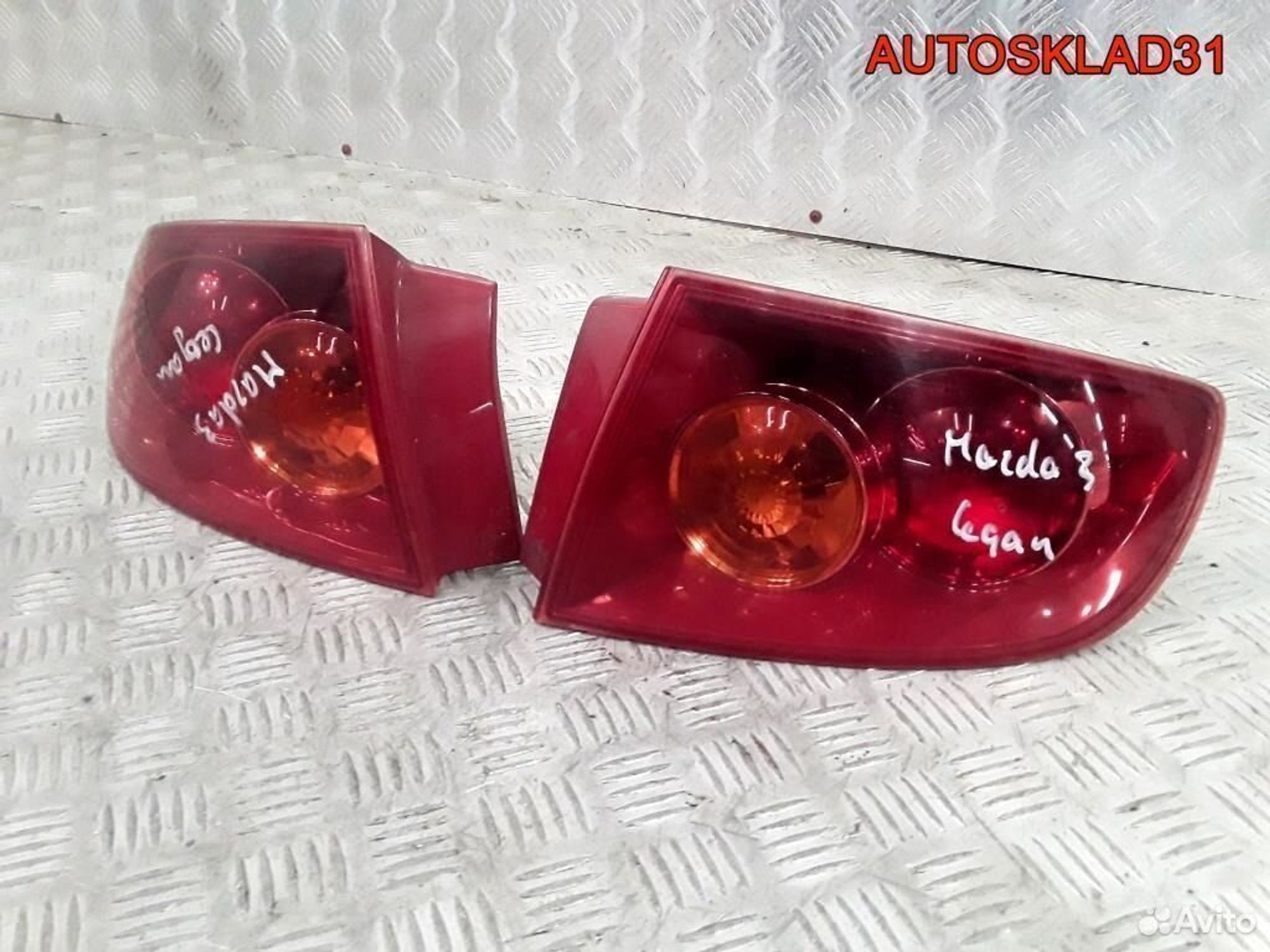 Фонарь задний наружный Mazda 3 BK bn8v51160e Седан, 2500 рублей, Дубовое