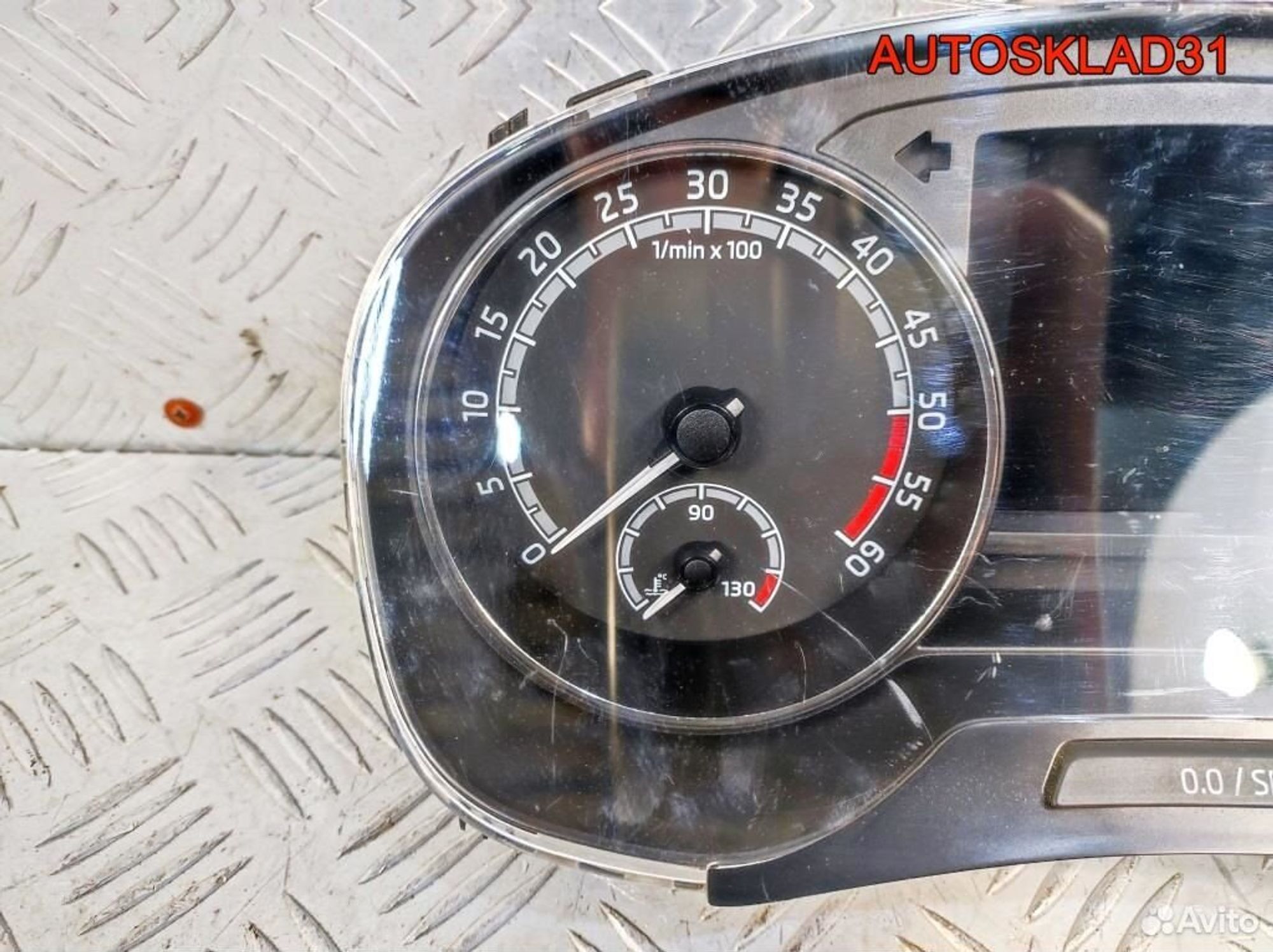 Панель приборов Skoda Rapid CXM 5JA920741B Дизель, 9800 рублей, Дубовое