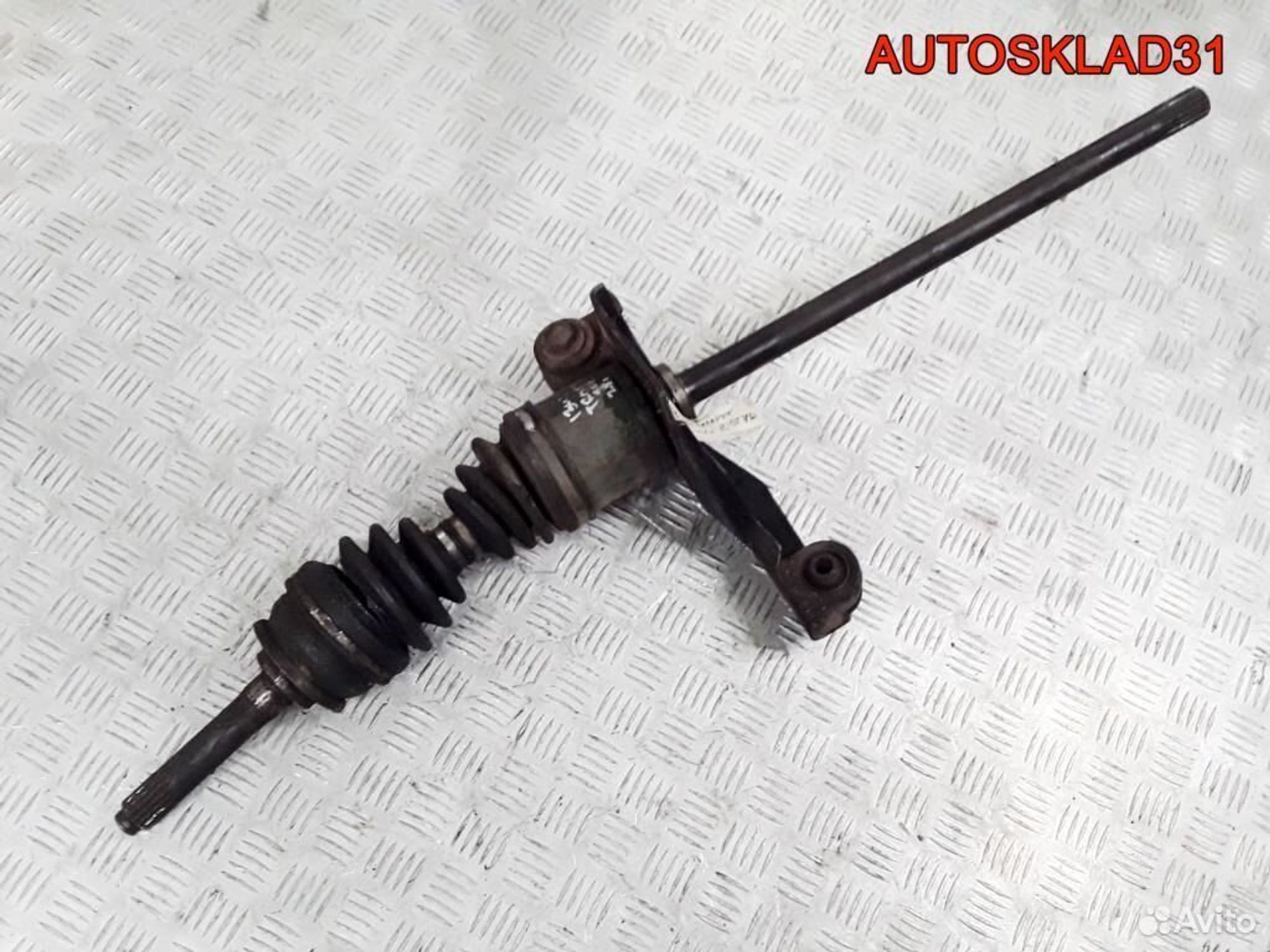 Привод передний левый для Isuzu Trooper 1990 2,8, 8100 рублей, Дубовое