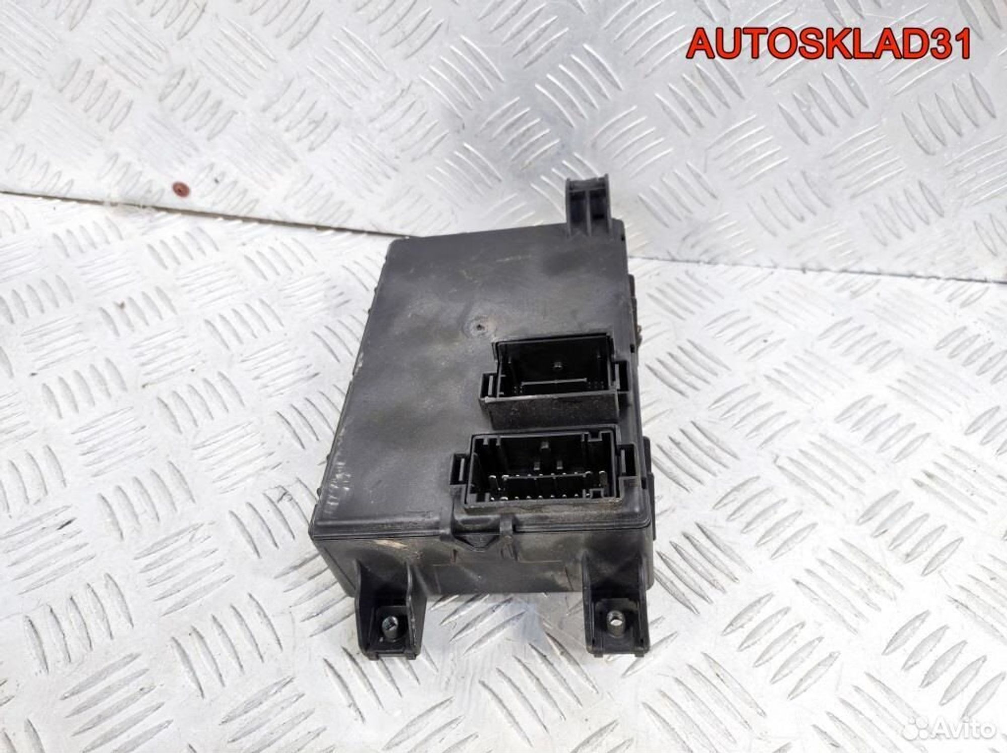 Блок предохранителей салона Opel Corsa D 13301560, 2100 рублей, Дубовое