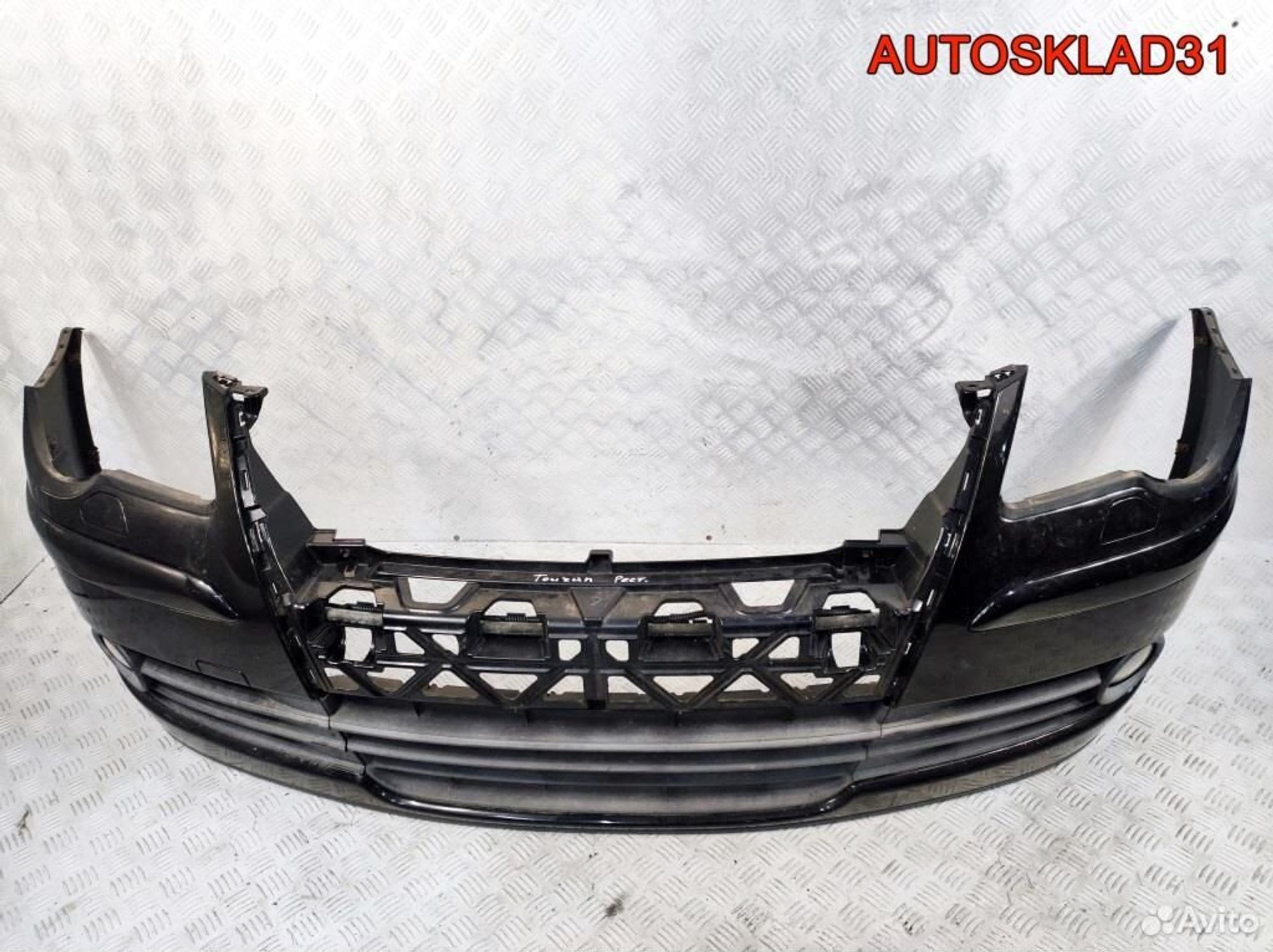 Бампер передний Volkswagen Touran 1T0807217GN Рест, 28800 рублей, Дубовое