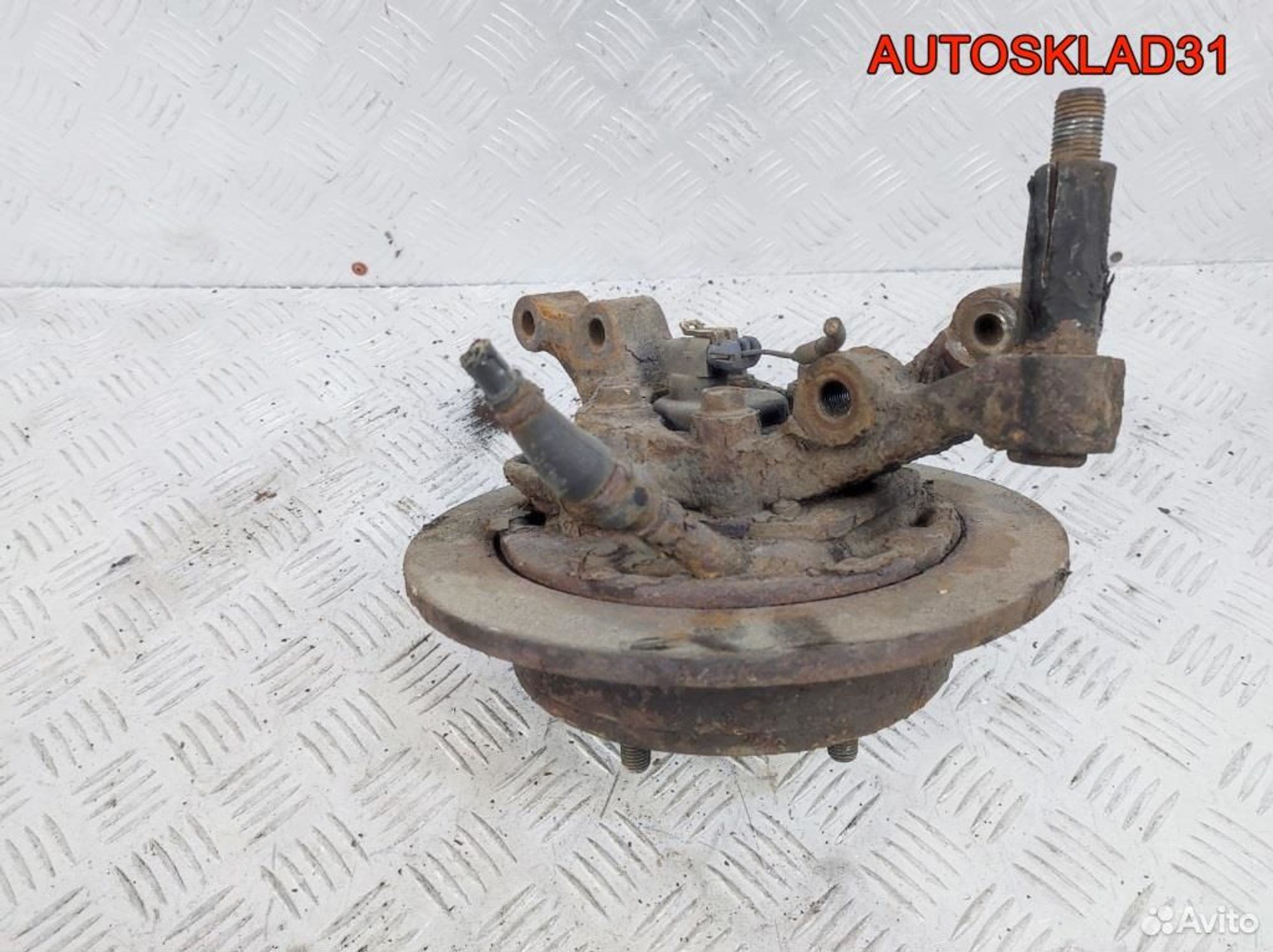 Кулак поворотный задний правый Daewoo Nubira, 2900 рублей, Дубовое