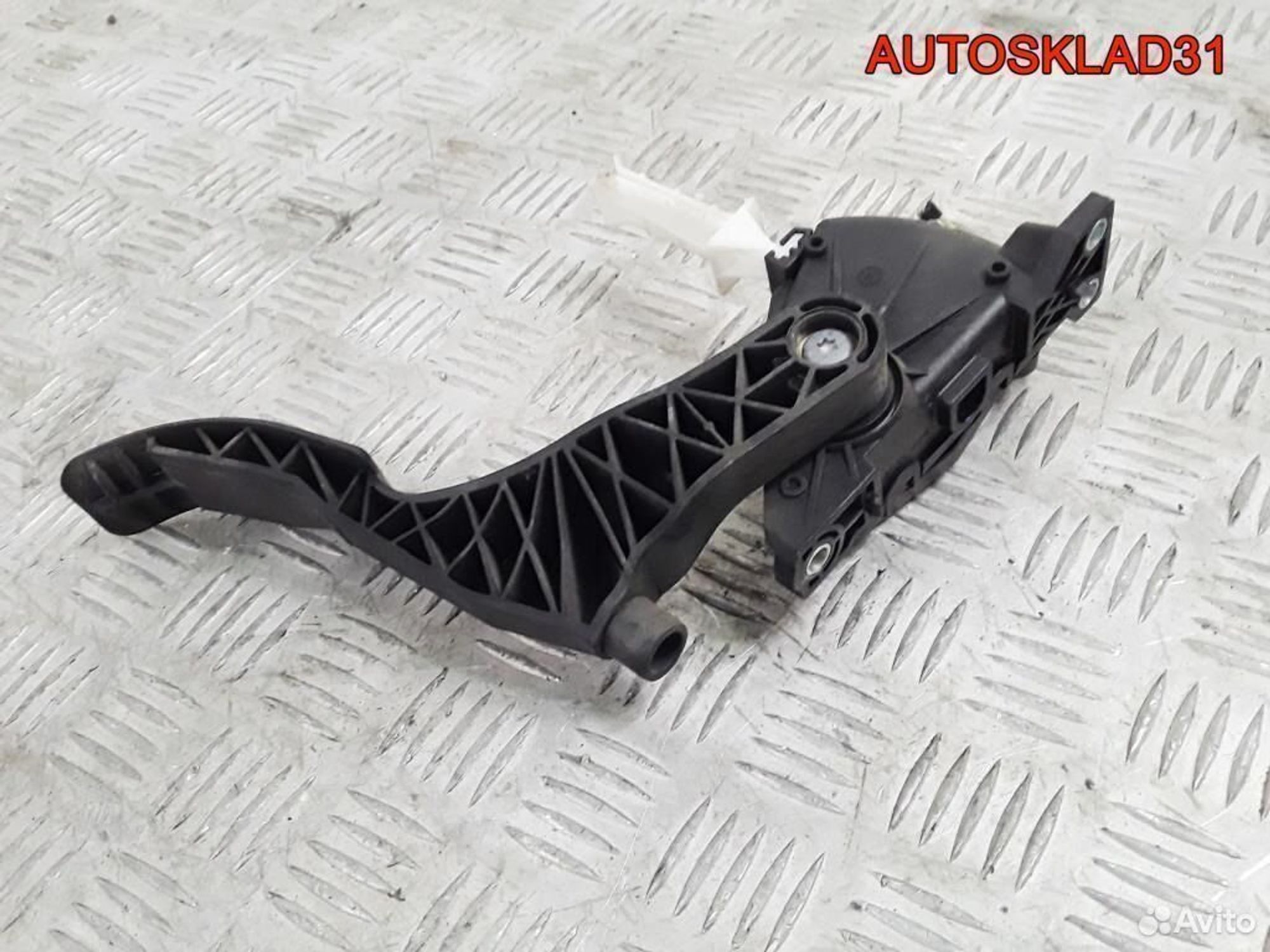 Педаль газа Volkswagen Golf 4 1J1721503J Бензин, 1700 рублей, Дубовое