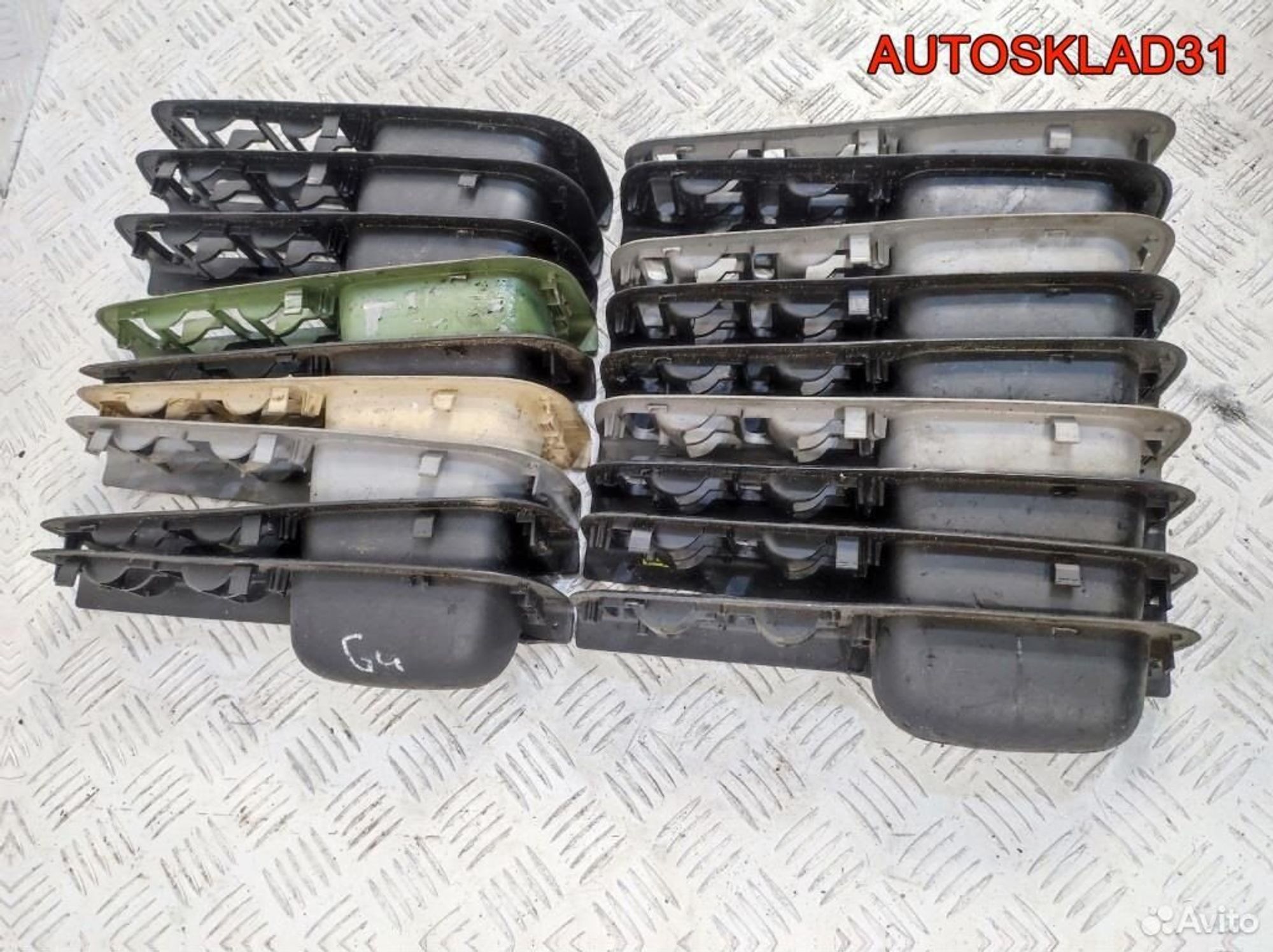 Накладка ручки внутренней VW Passat B5 3B1867171E, 900 рублей, Дубовое