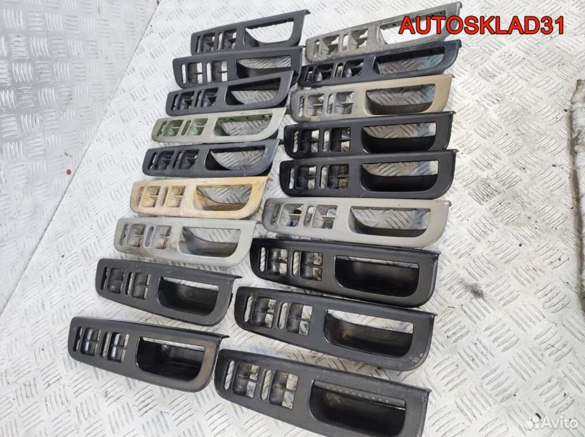 Накладка ручки внутренней VW Passat B5 3B1867171E, 900 рублей, Дубовое