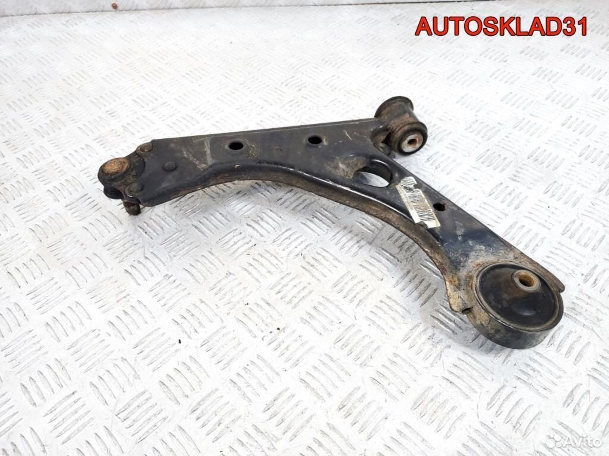 Рычаг передний правый Opel Corsa D 55703231, 1700 рублей, Дубовое