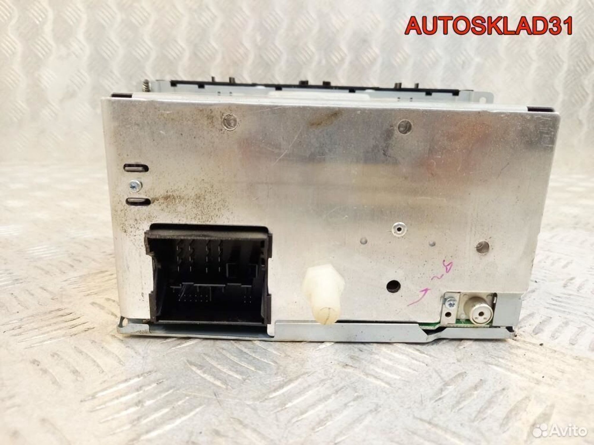 Магнитола с кодом Ford Focus 2 6000CD, 2700 рублей, Дубовое