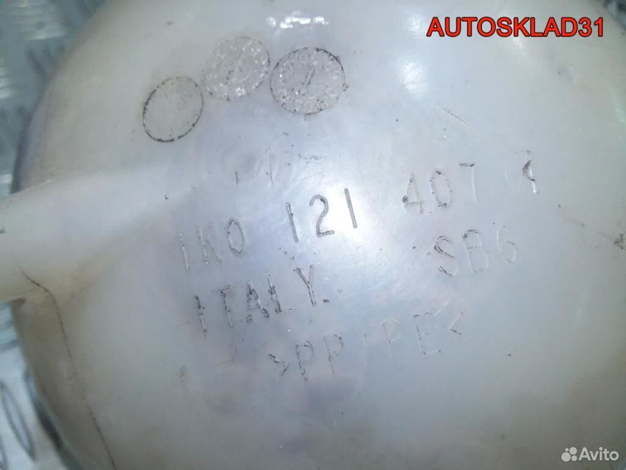 Бачок расширительный VW Passat B6 1K0121407A, 1400 рублей, Дубовое